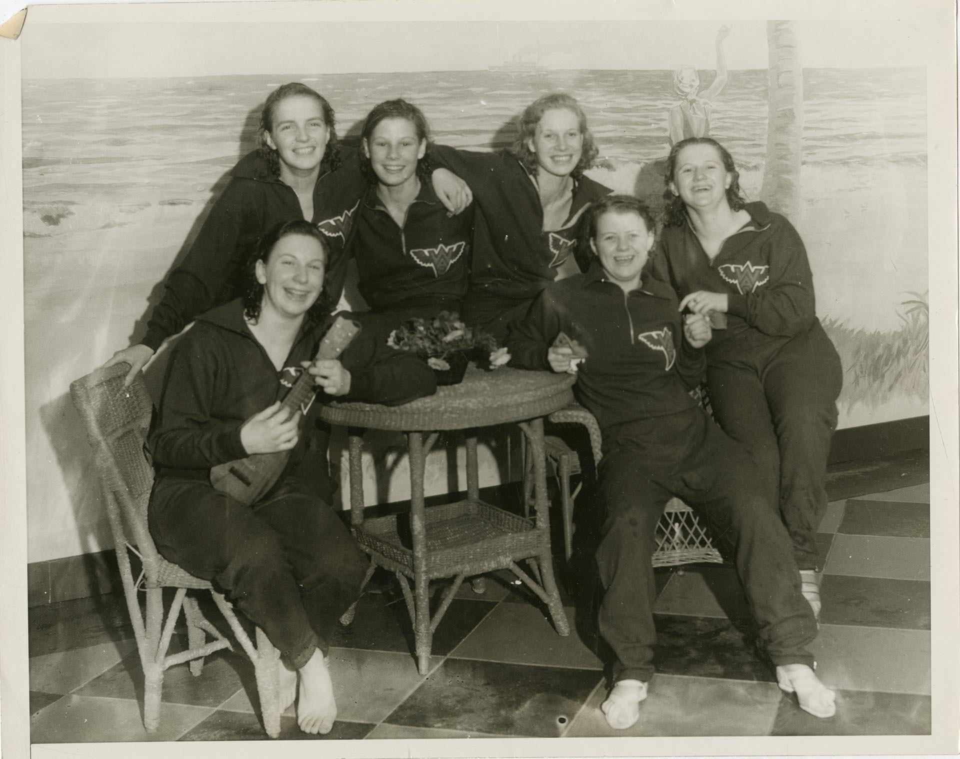 Image of Six Washington Athletic Club swimmers, including Helene Madison, circa 1930