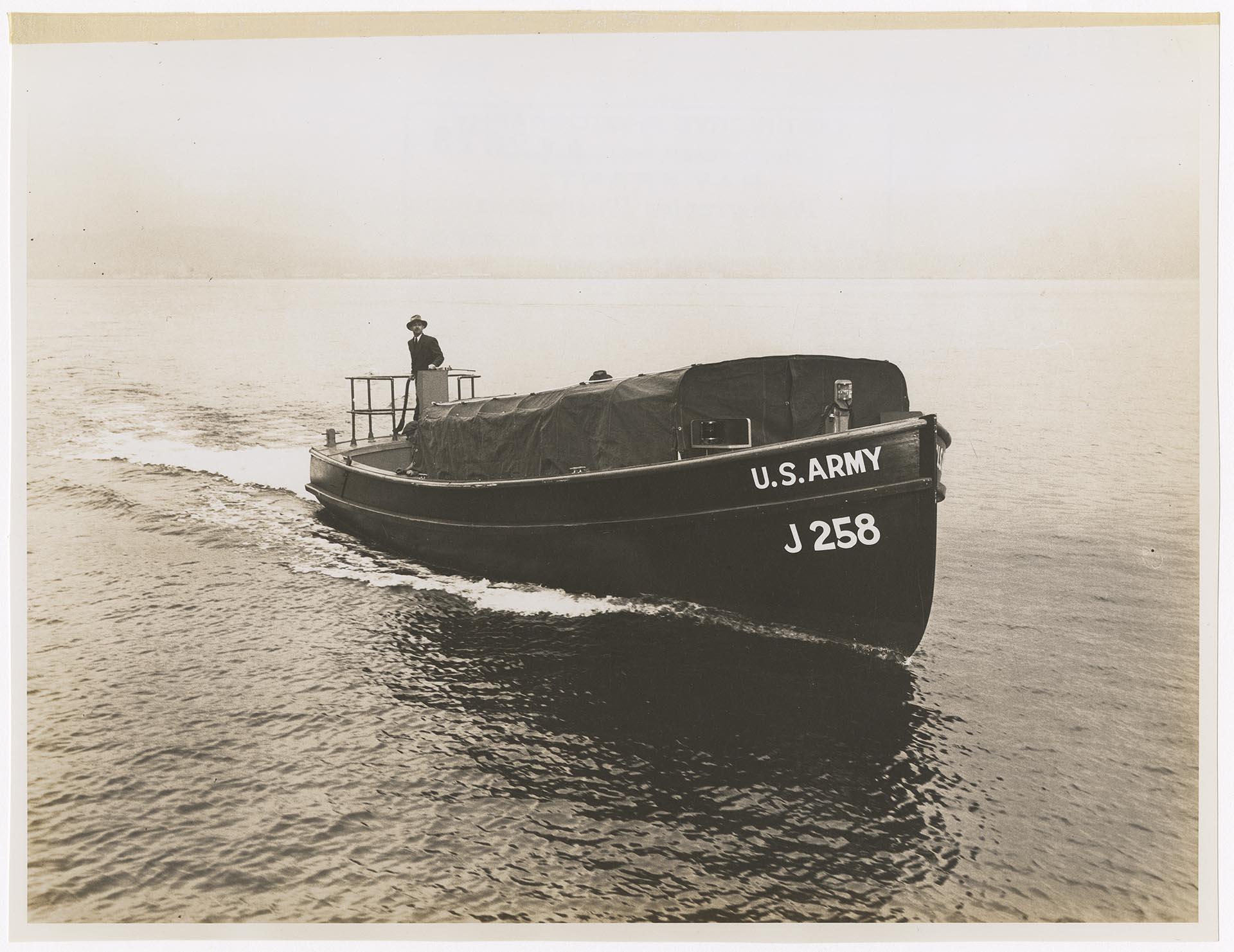 Image of U.S. Army small boat J-258 under way, near Seattle, circa 1943