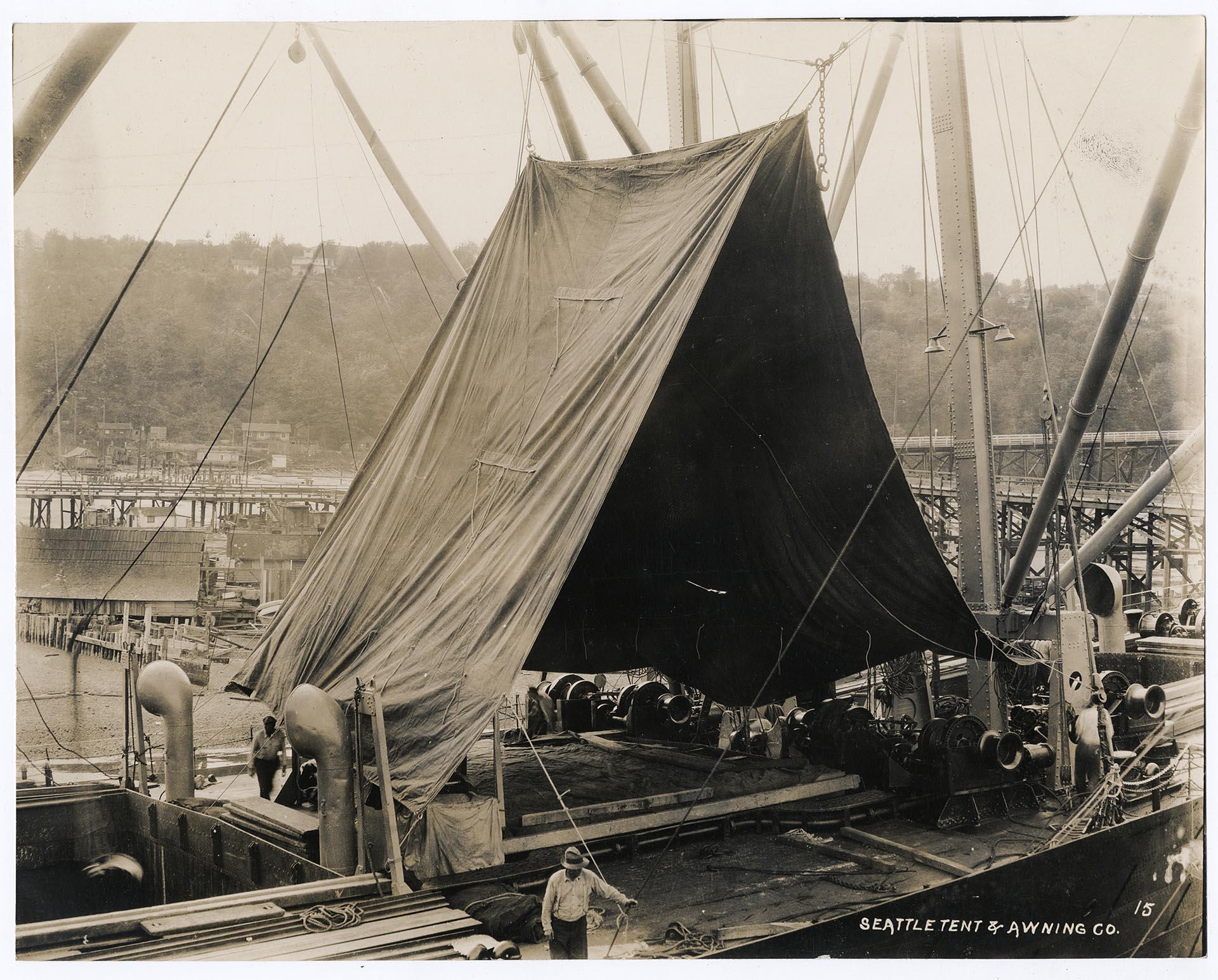 Image of Seattle Tent & Awning Co. employees, Seattle, circa 1925