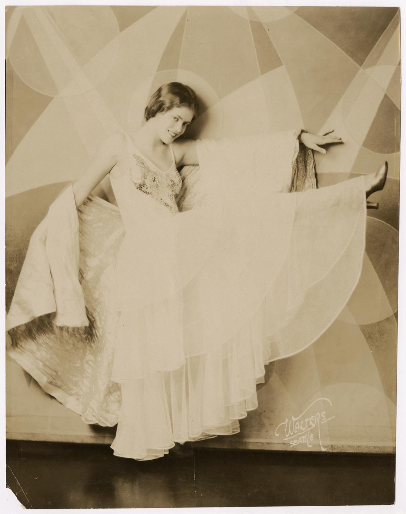 Image of Bessie Hall Dempsey in costume, 1931