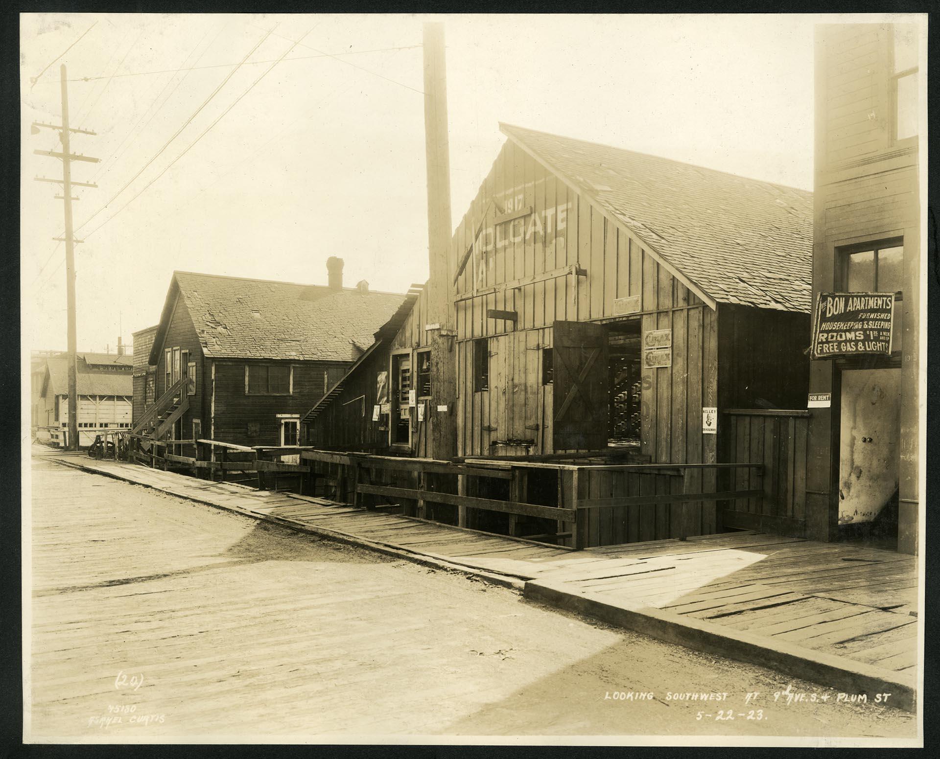 Image of View of Holgate Street and Plum Street intersection at 9th Avenue South, Seattle, May 22, 1923