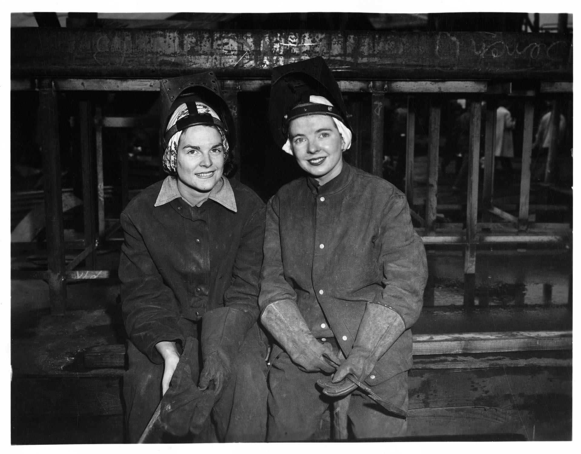Image of Women employees at Puget Sound Bridge and Dredging Company, Seattle, January 19, 1944