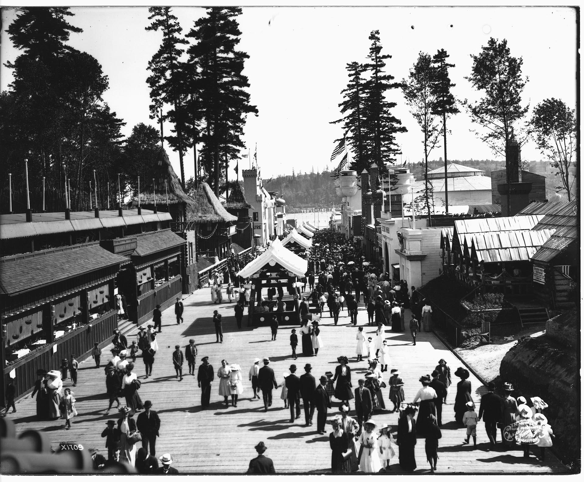 Image of Looking south on Pay Streak at the Alaska-Yukon-Pacific Exposition, 1909