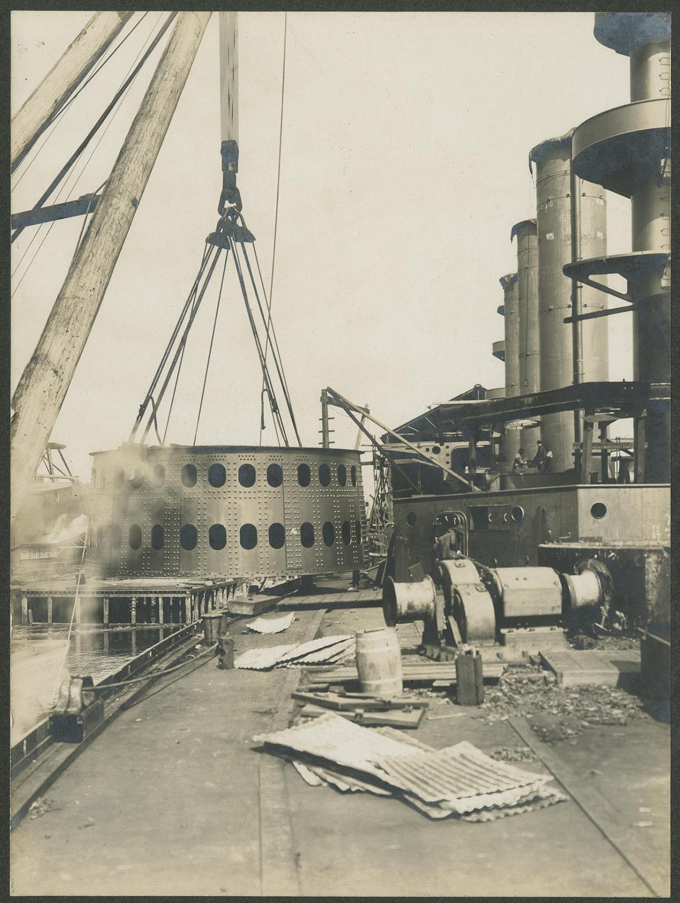 Image of Construction of USS Nebraska's main deck at Moran Brothers shipyard, Seattle, 1904