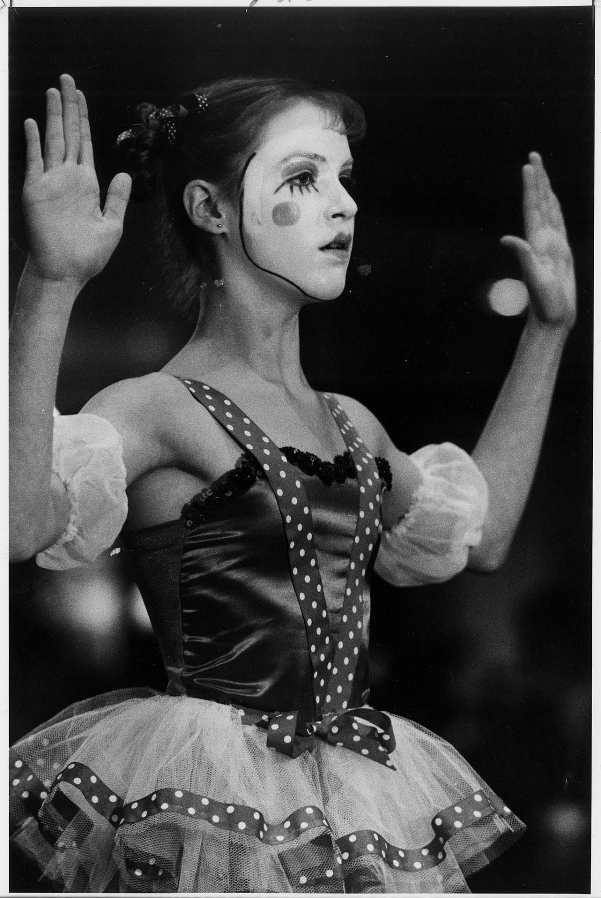 Image of Dancer Antonia Wheeler performing in 
