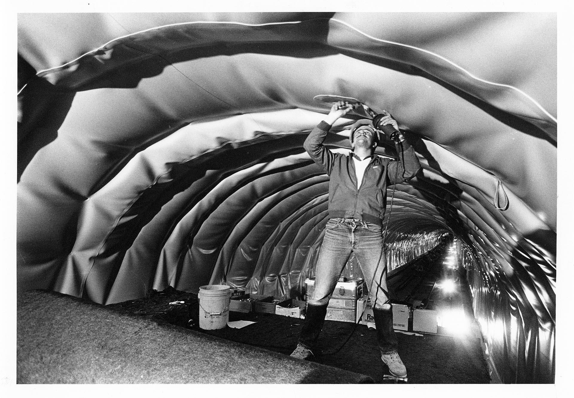 Image of Chris Niggas patching Metro tunnel's waterproof membrane, Seattle, May 18, 1988