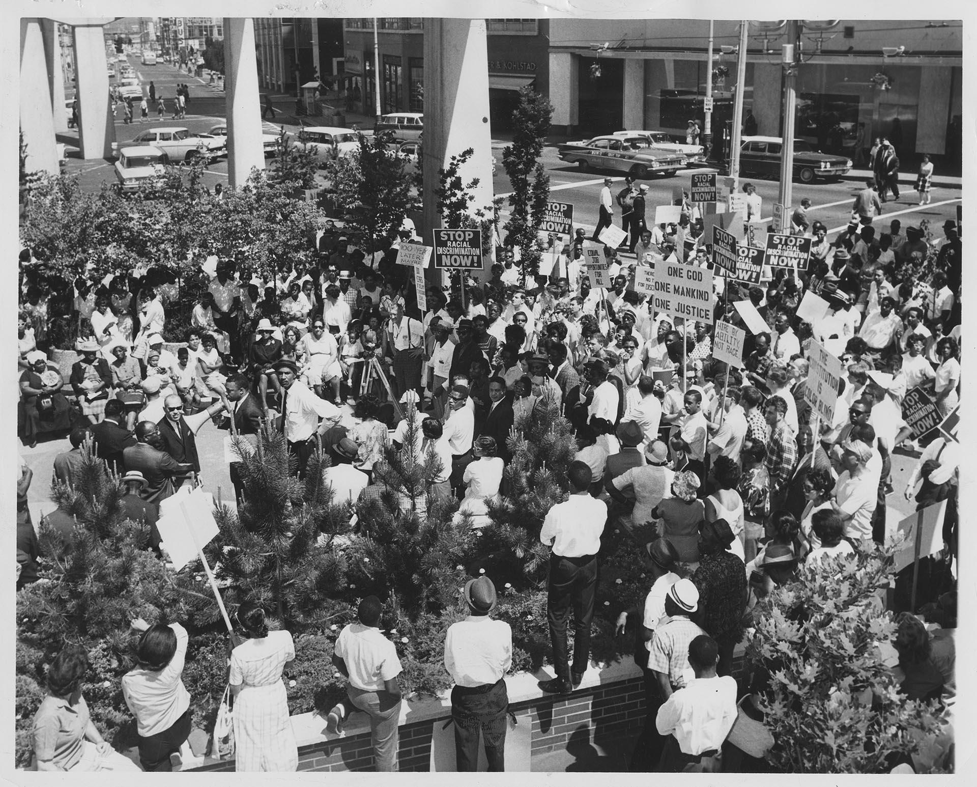 Image of Anti-discrimination rally at Westlake Mall, June 15, 1963