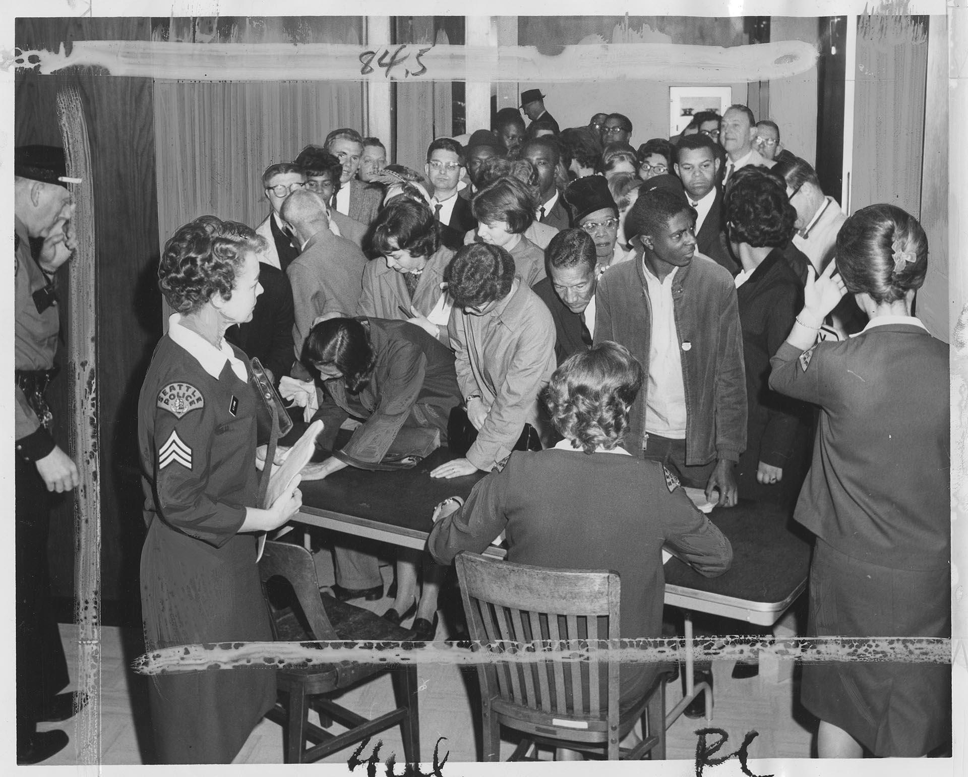 Image of Crowd at City Hall for housing ordinance hearing, October 25, 1963