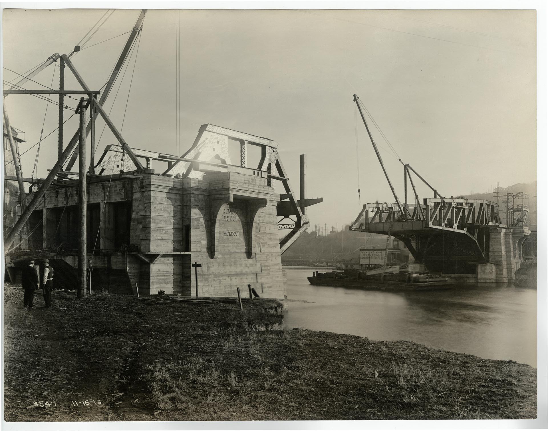 Image of Fremont Bridge under construction, Seattle, November 16, 1916