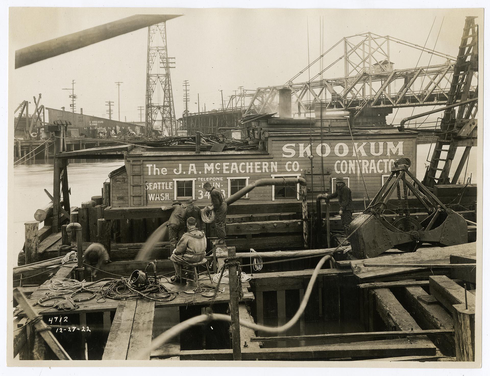 Image of Men working at West Spokane Street Bridge, Seattle, December 27, 1922