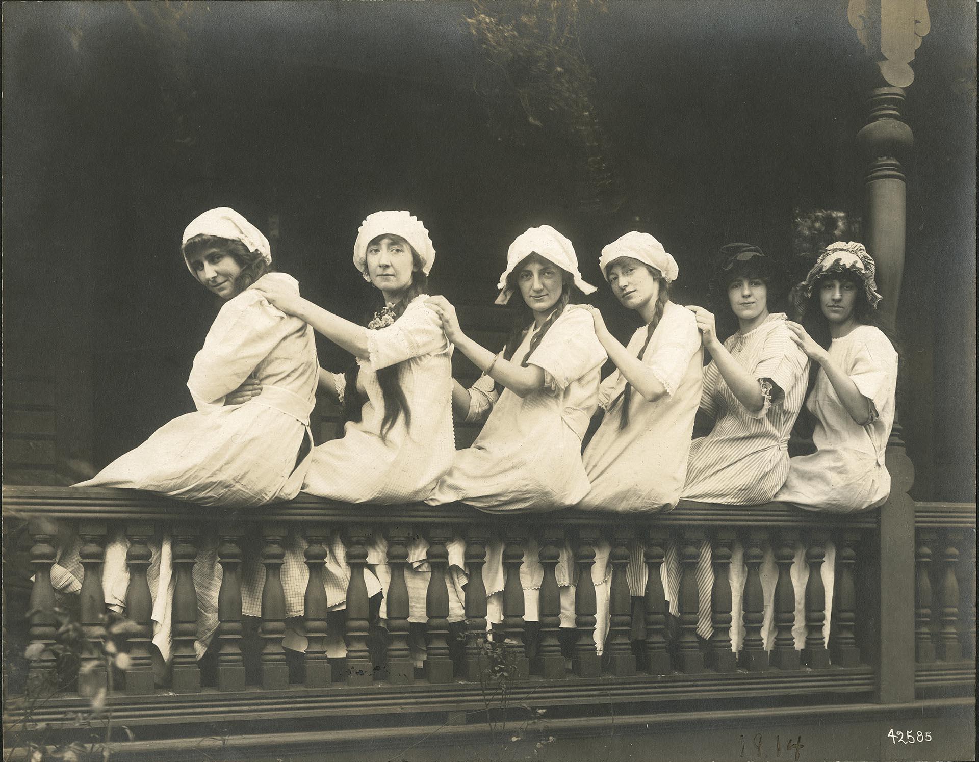 Image of Guendolen Carkeek and friends posed in costume for Founders' Day Ball, Seattle, November 1914