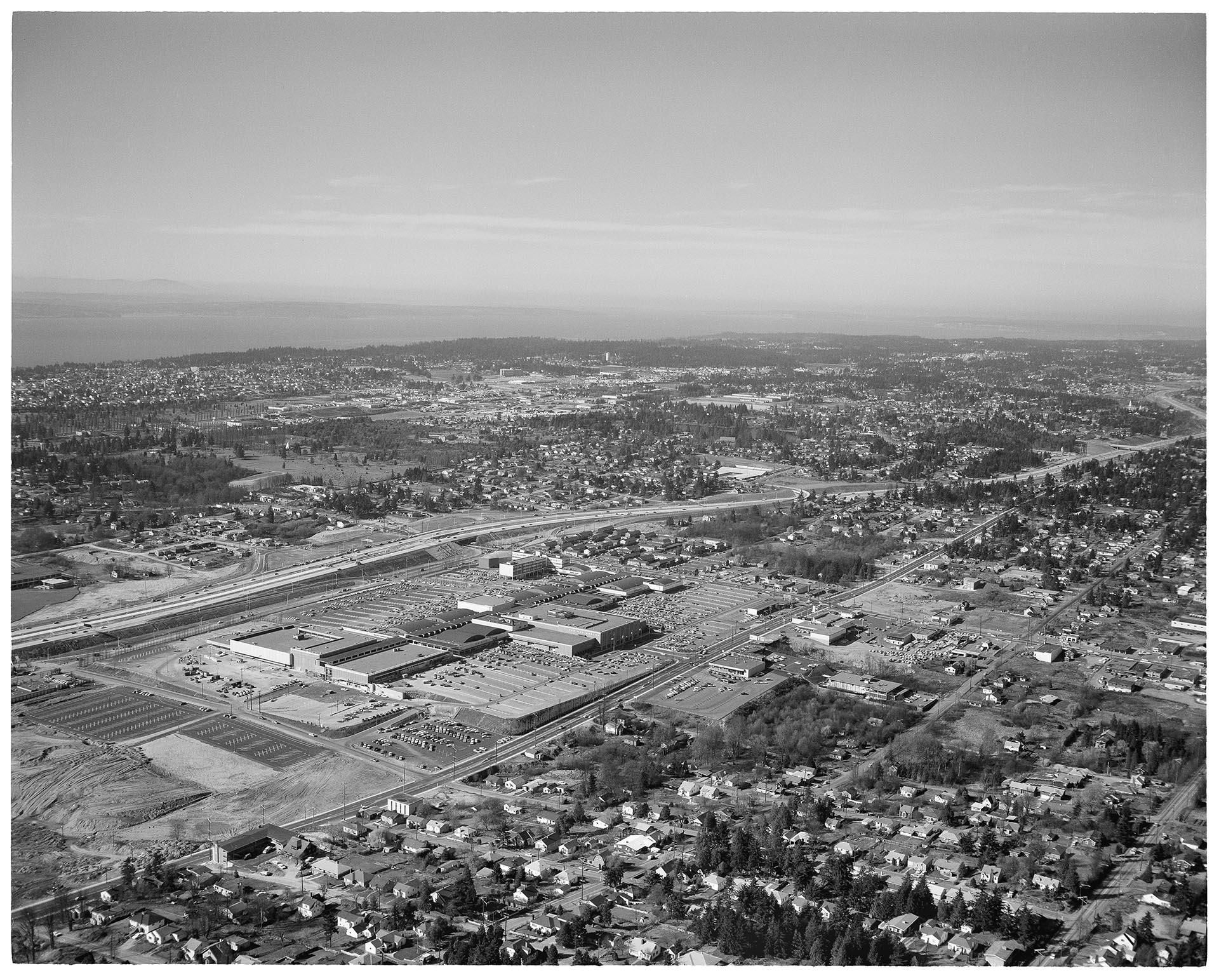 Image of Aerial view of Interstate 5 and Northgate Mall, Seattle, March 10, 1965