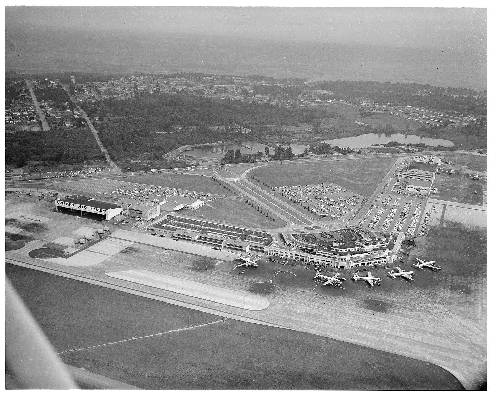 Image of Aerial view of Seattle-Tacoma International Airport, March 7, 1959