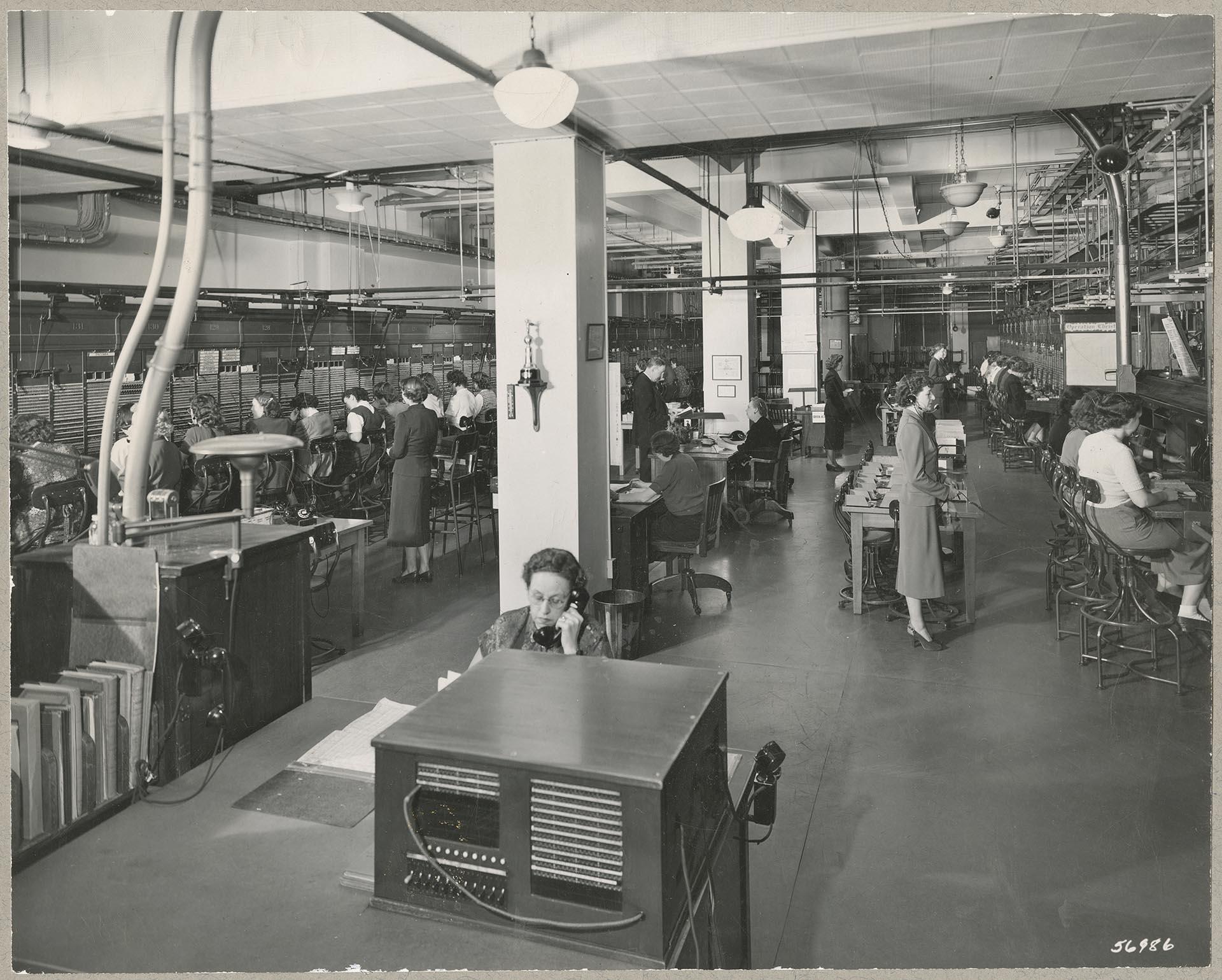 Image of PT&T operators working at Garfield Exchange, Seattle, 1951