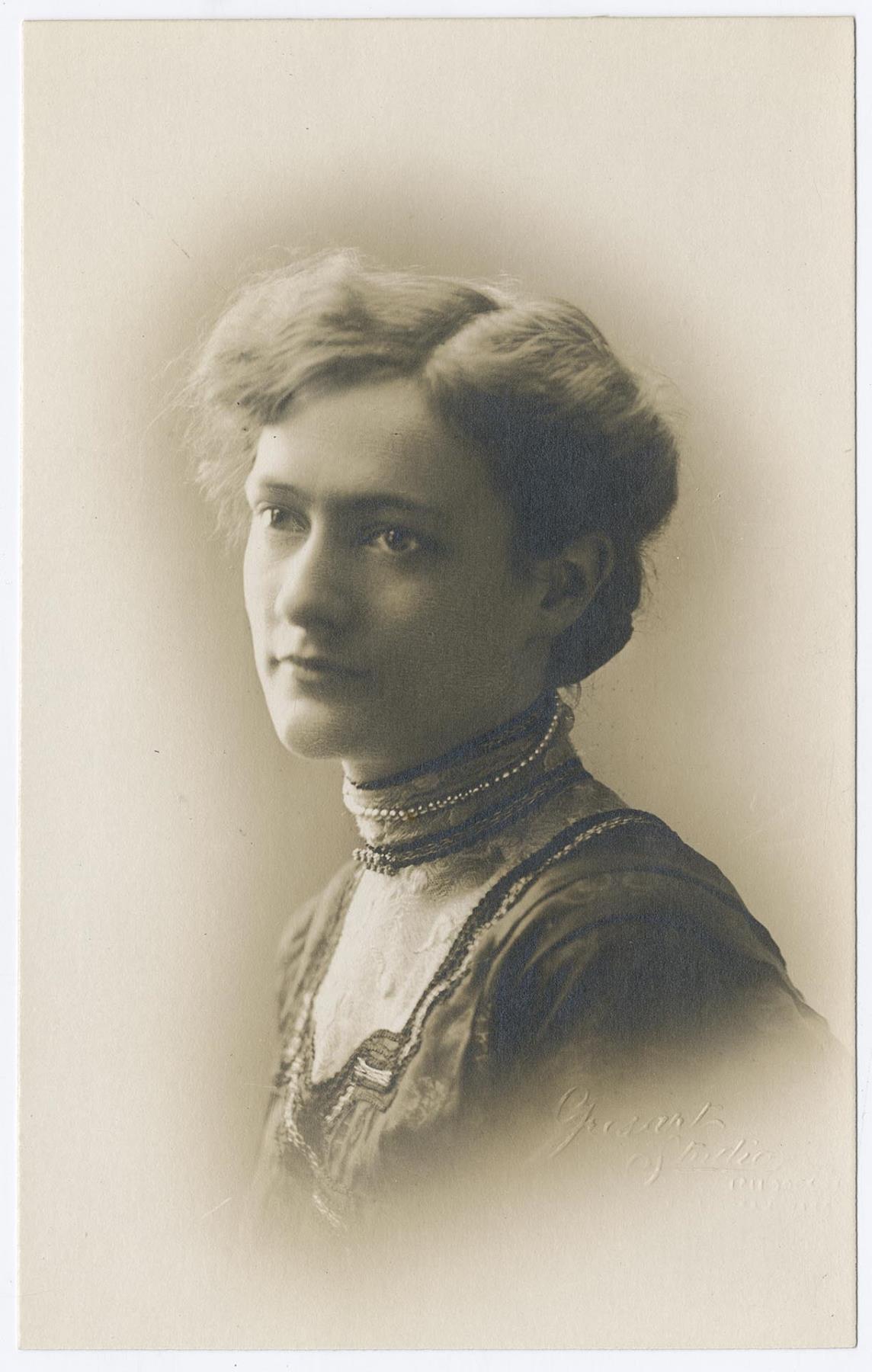 Image of School teacher May de Crane, Seattle, 1914