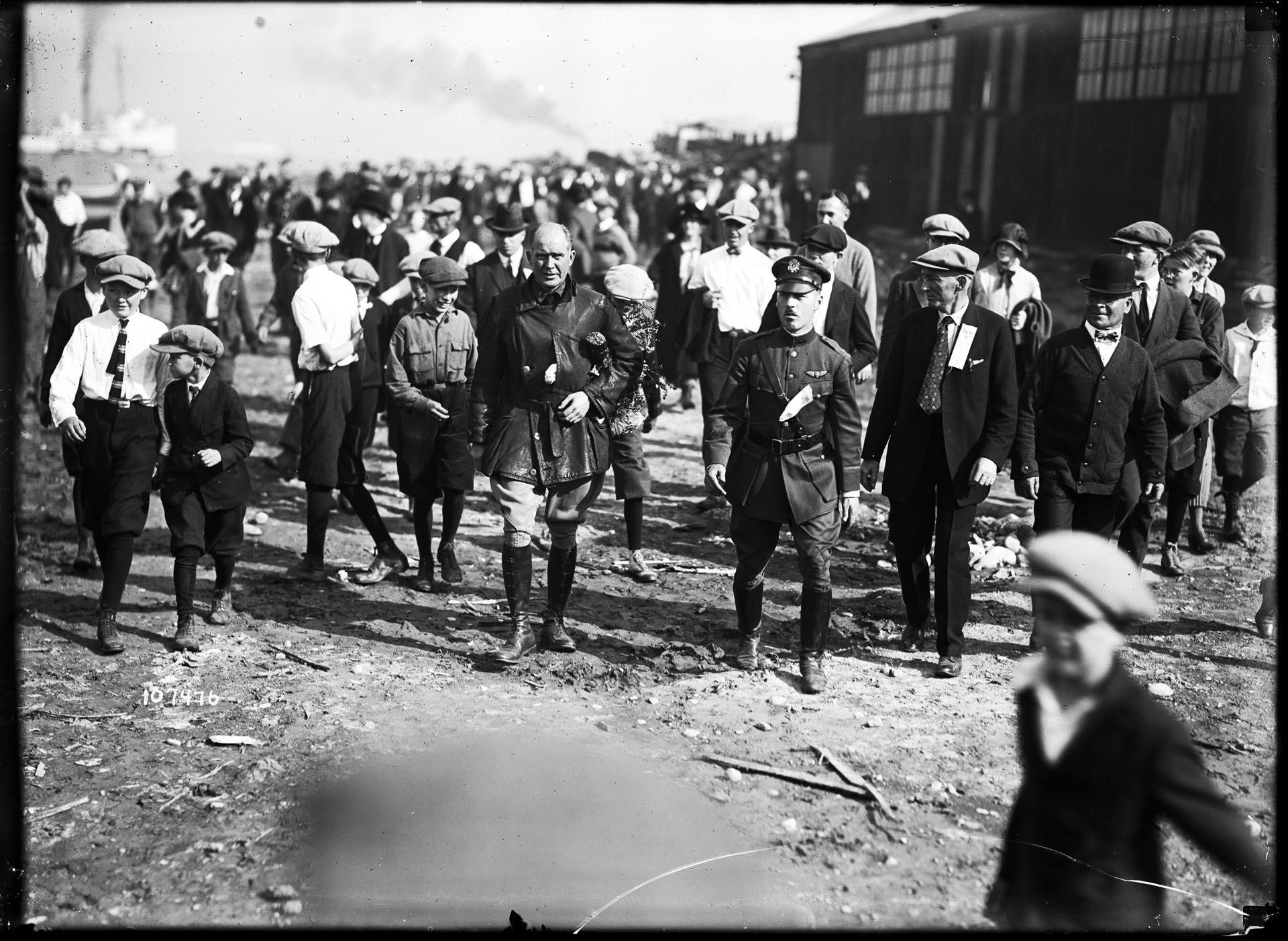Image of Returning officer of the Round the World Flight, Seattle, 1924