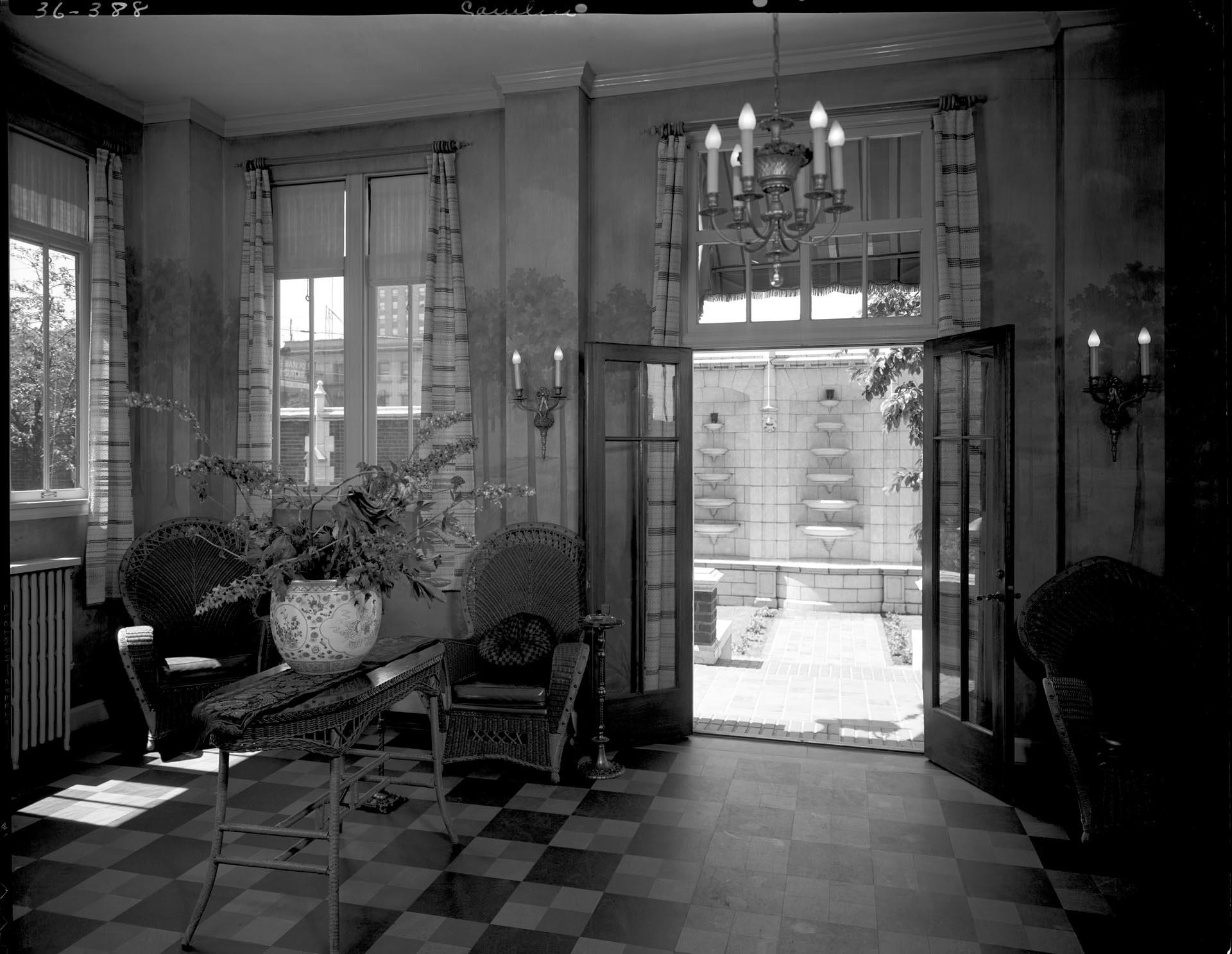 Image of Interior of Camlin Hotel, Seattle, 1926