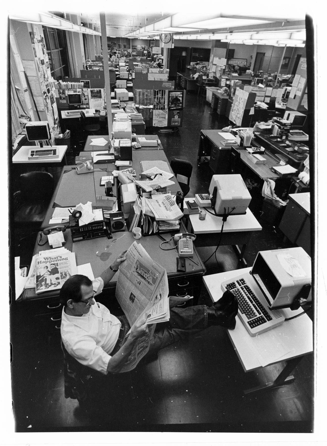 Image of Seattle Post-Intelligencer newsroom, September 23, 1983