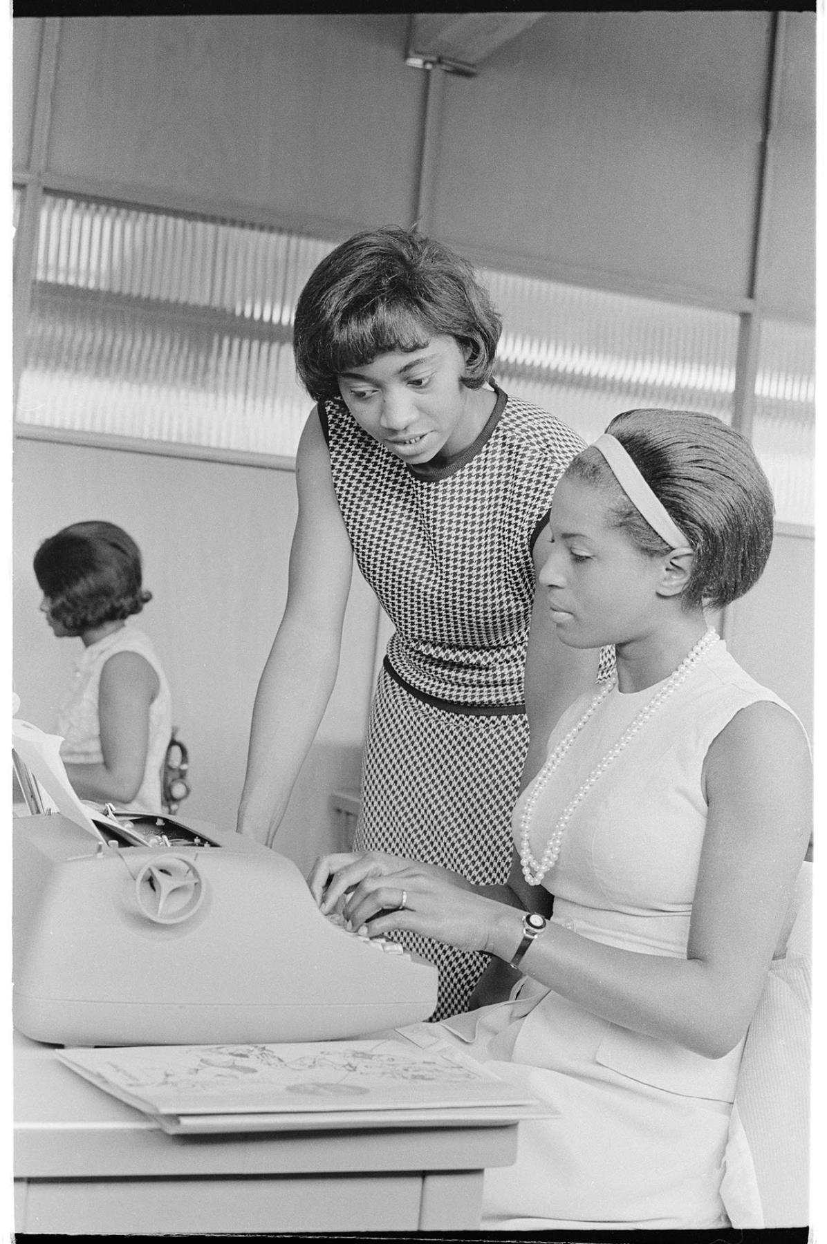 Image of Seattle Opportunities Industrialization Center (SOIC) open house, 1967