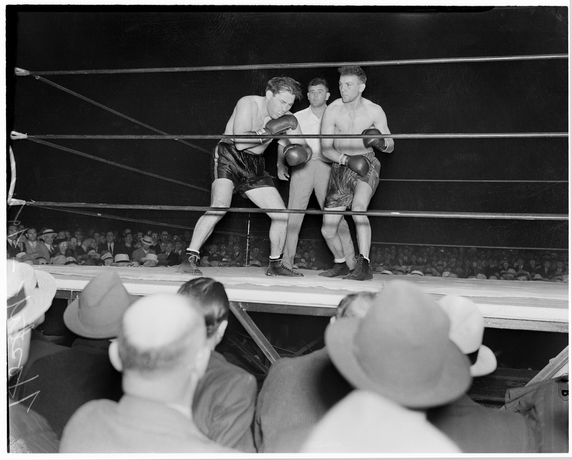 Image of Al Hostak and Solly Krieger fight, Civic Stadium, Seattle, June 27, 1939