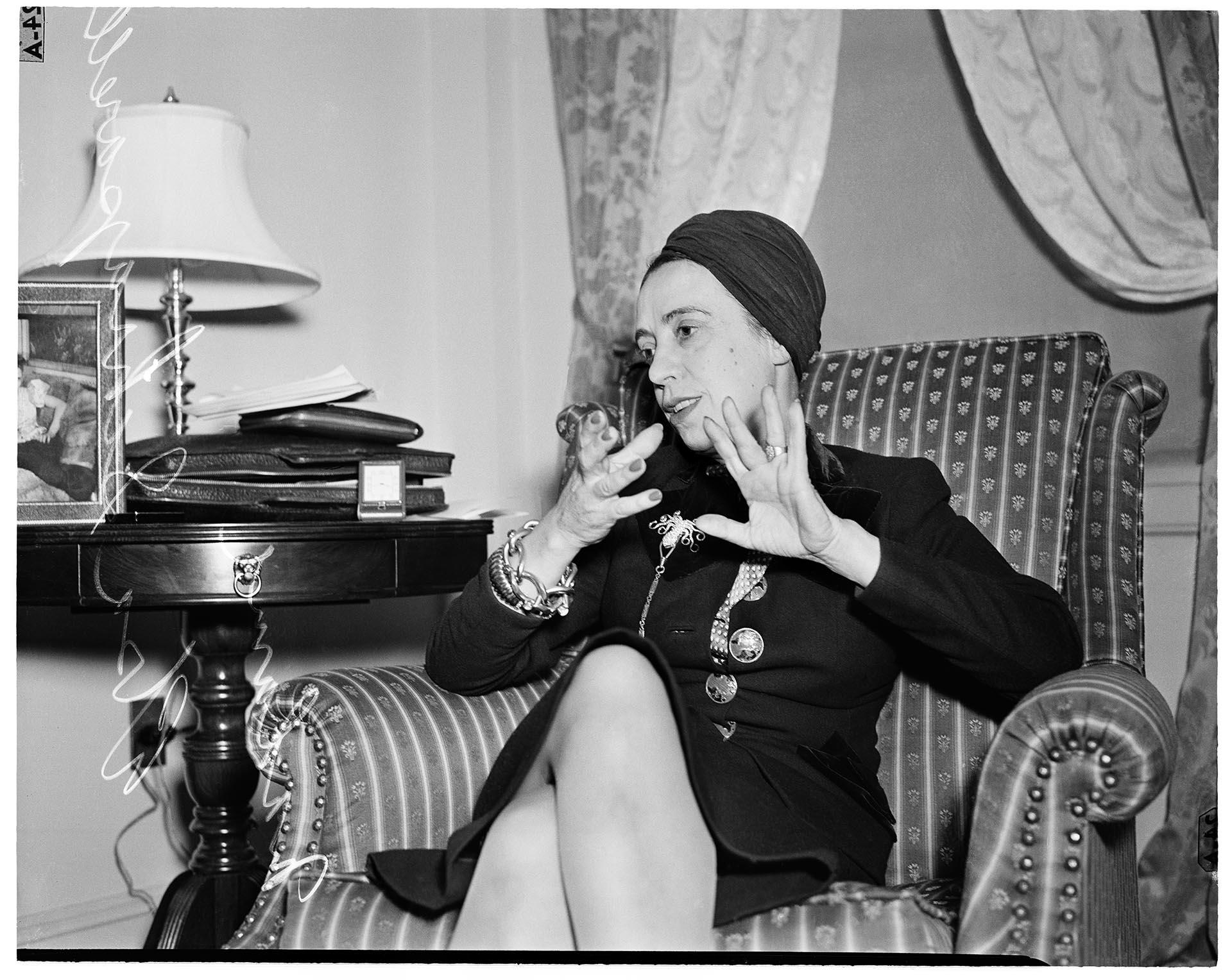 Image of Elsa Schiaparelli in Seattle, November 1940