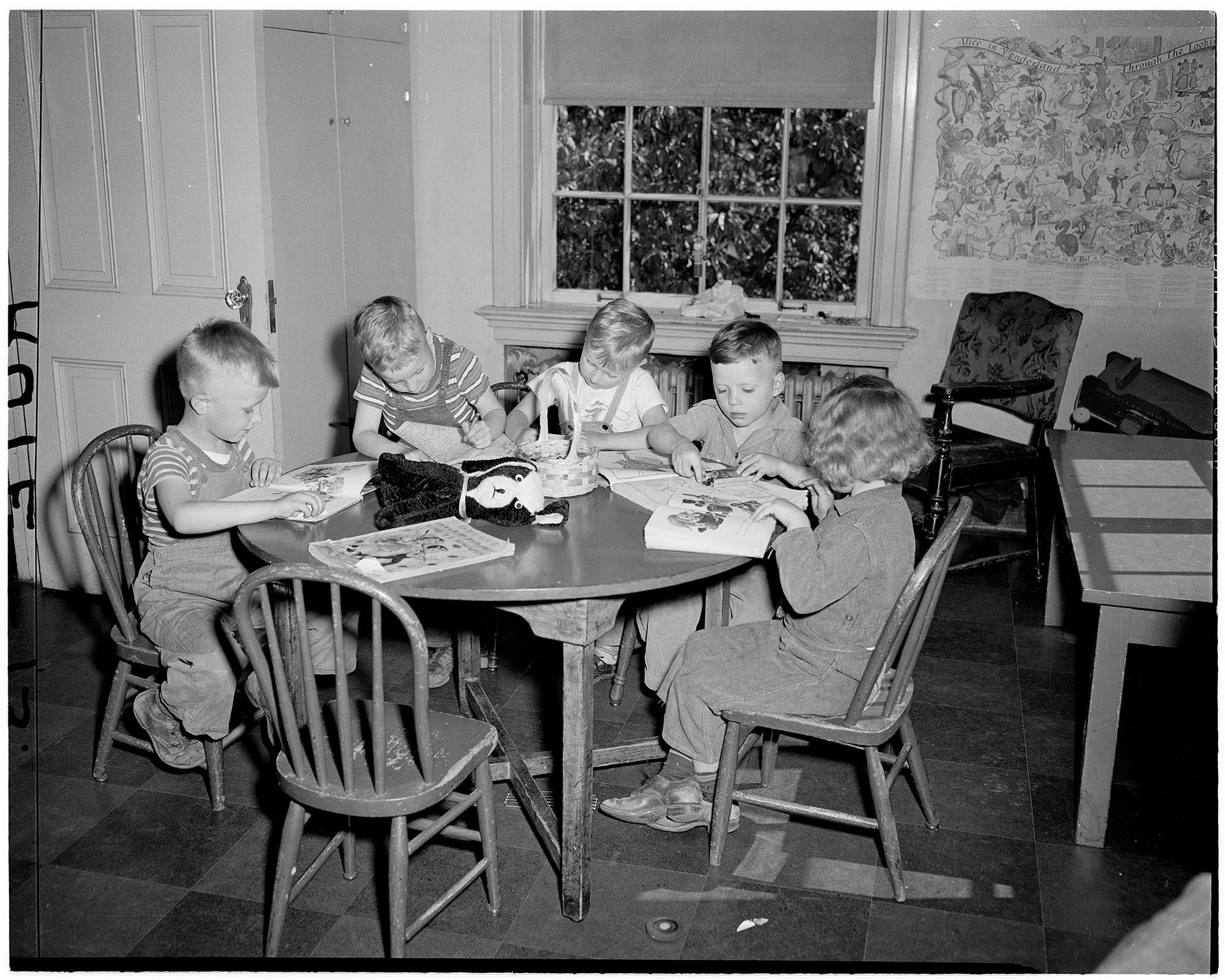 Image of Children reading at Seattle Children's Home, July 3, 1947