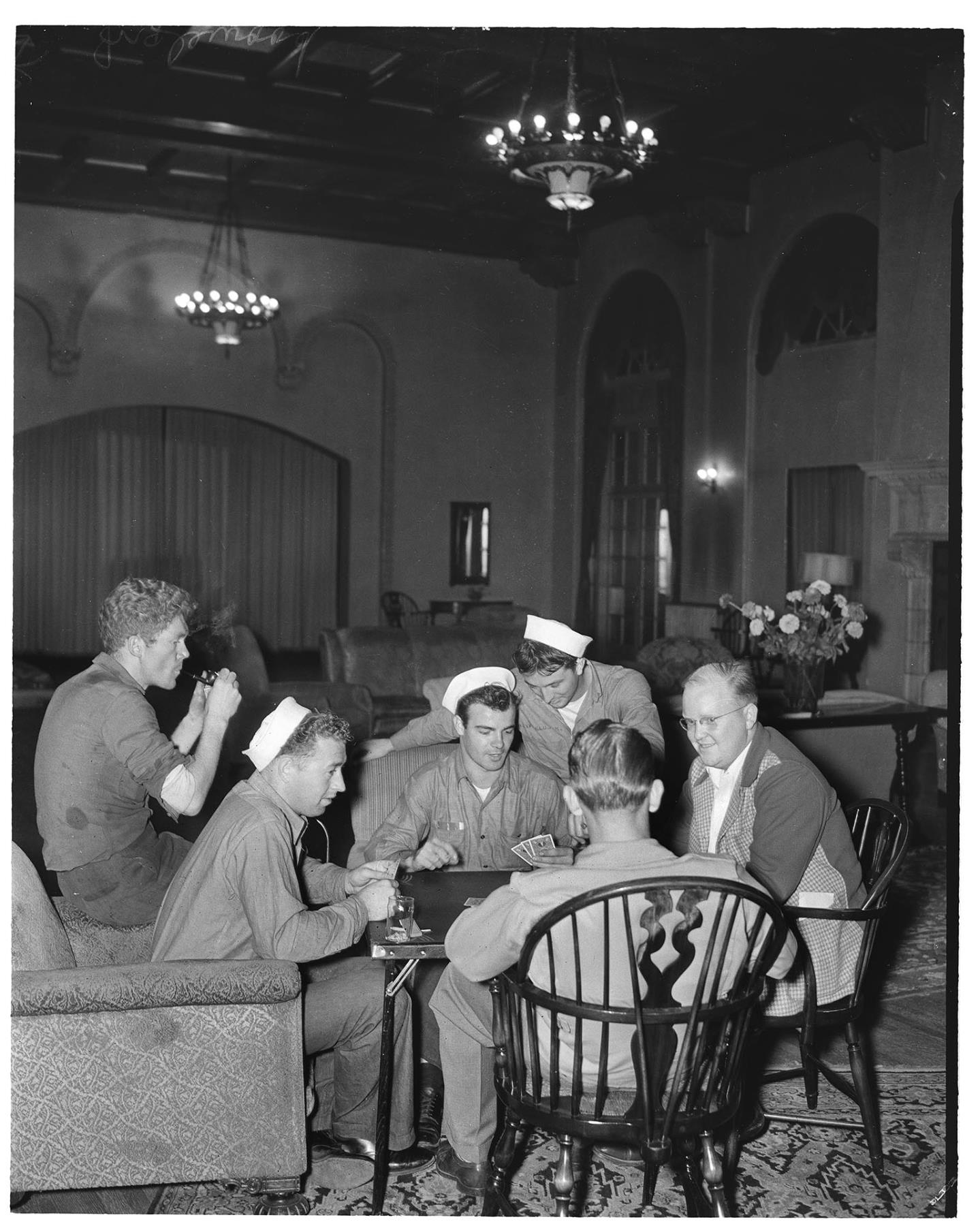 Image of Men playing cards at Inglewood Golf Club, Kenmore, October 8, 1942