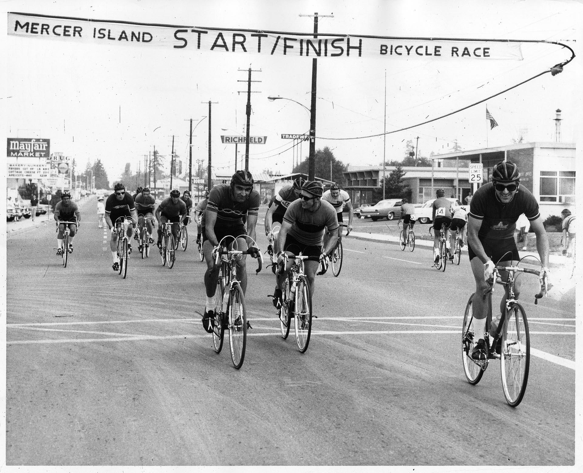 Image of Riders beginning Mercer Island bike race, July 23, 1966