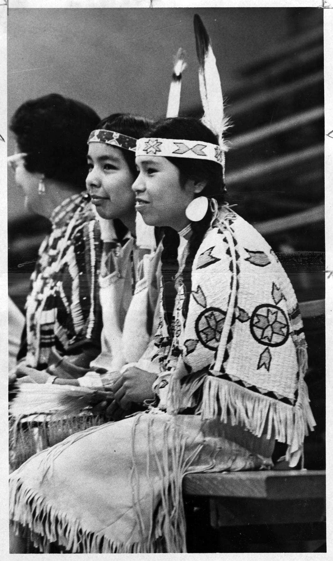 Image of Girls at Crowfeather benefit in Seattle, January 16, 1971
