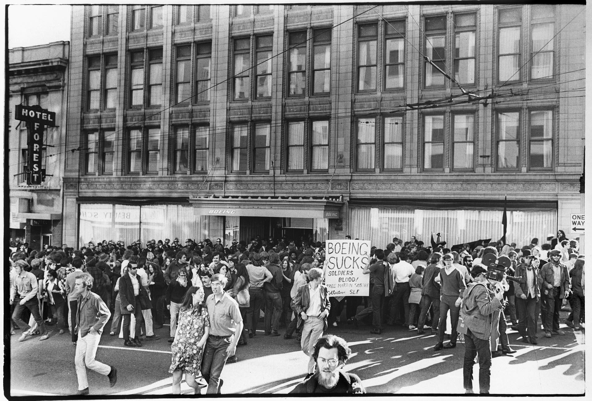 Image of Anti-war protesters outside Boeing headquarters, Seattle, May 1, 1970