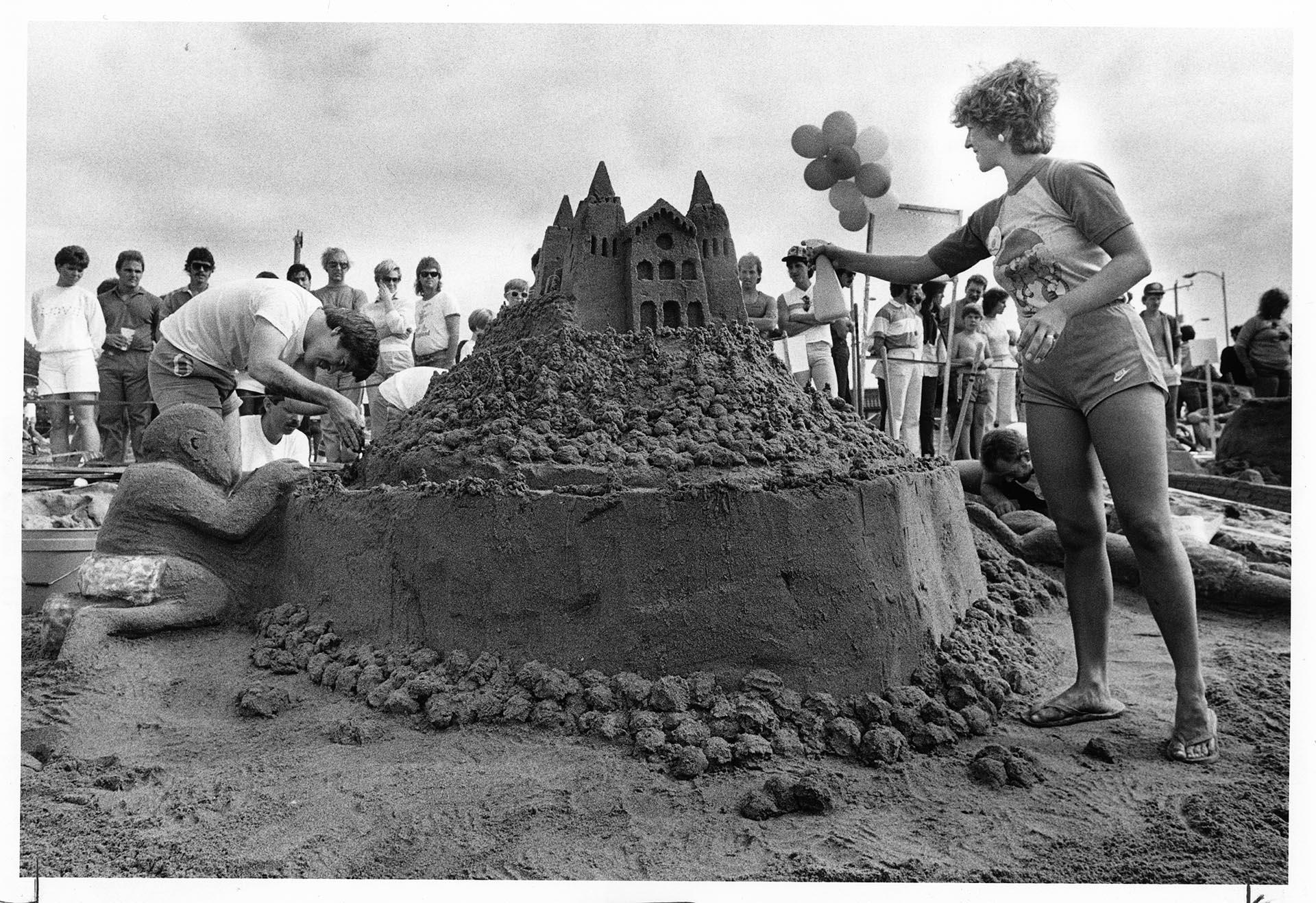 Image of First place winner in sandcastle competition, Alki beach, Seattle, August 10, 1986