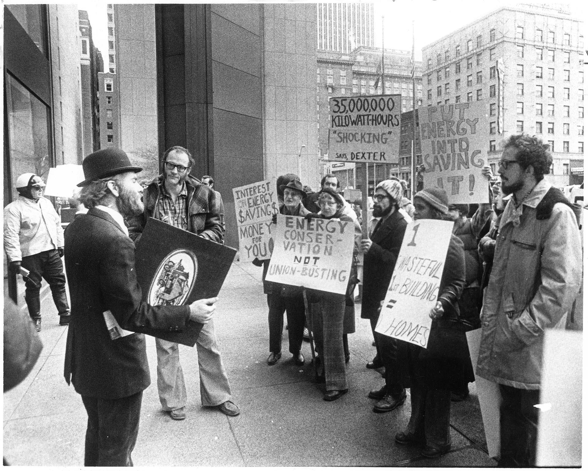 Image of Seattle City Light rate protest outside SeaFirst building, January 9, 1979