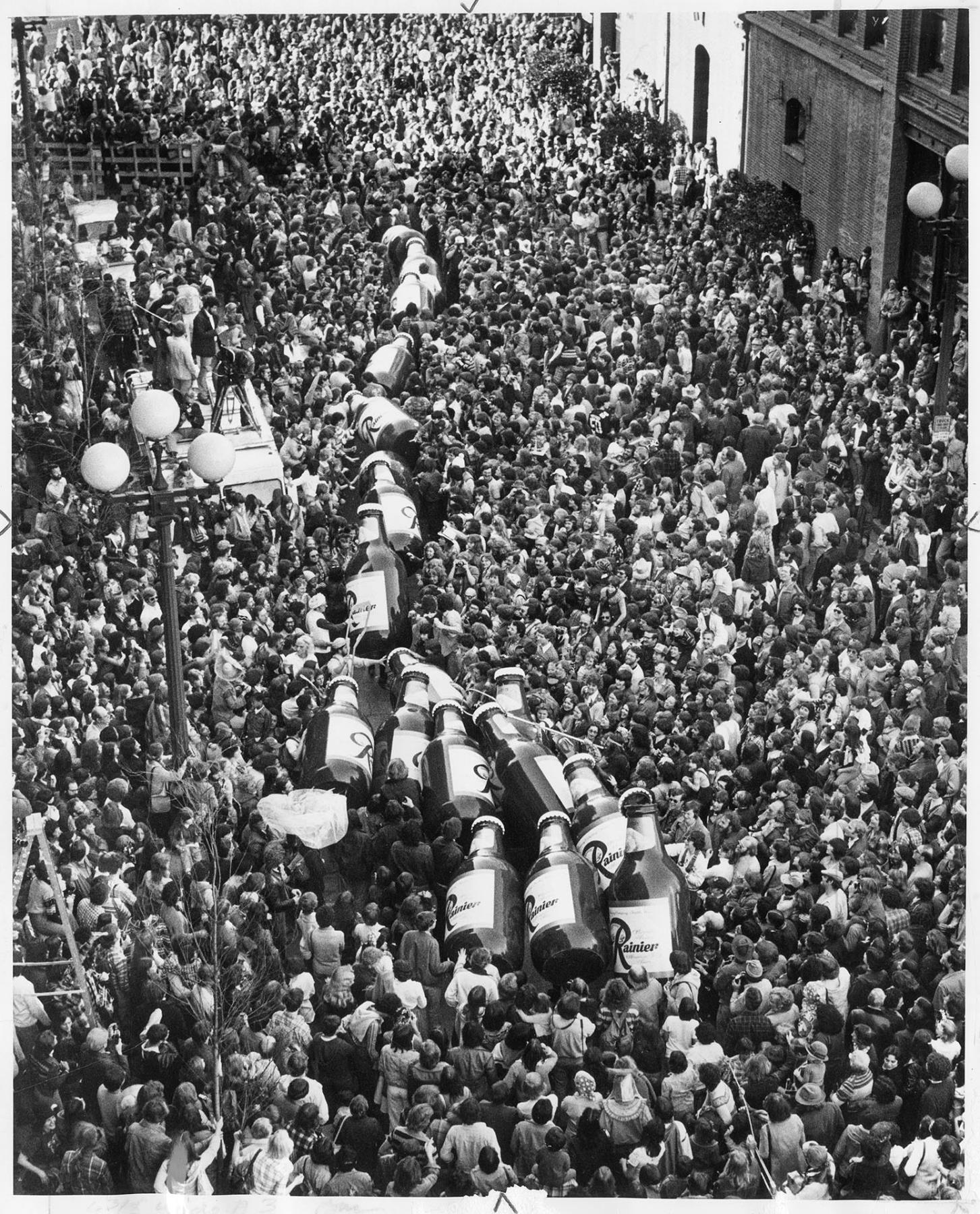 Image of Crowd and wild Rainier stampede at Fat Tuesday parade, February 19, 1977