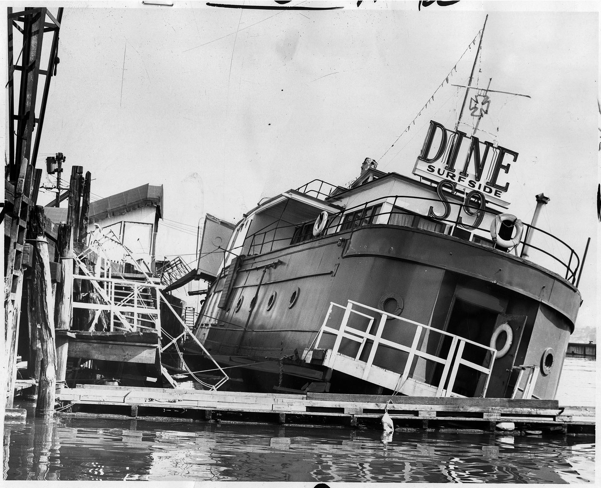 Image of Surfside 9 listing on Lake Union, Seattle, July 23, 1966