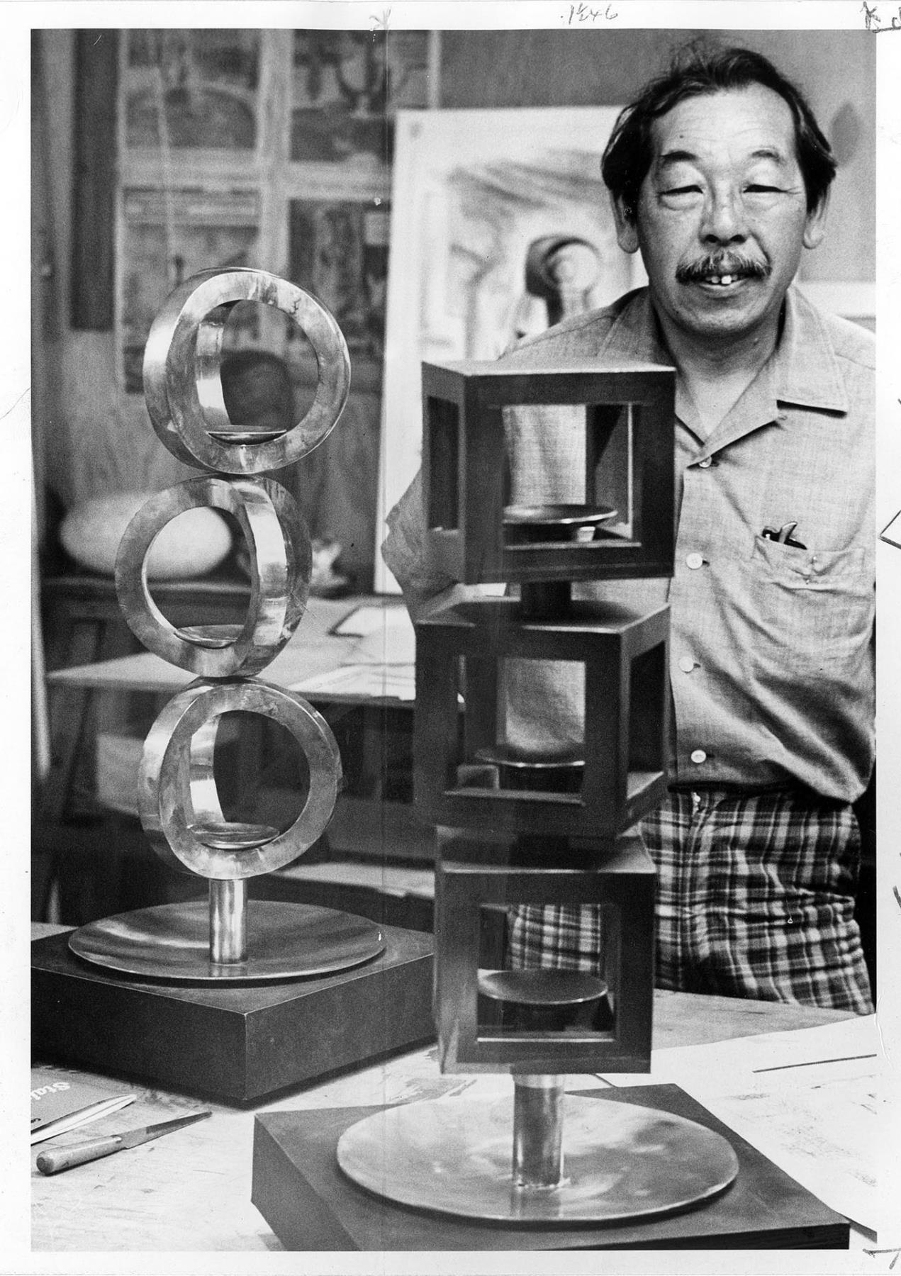 Image of George Tsutakawa with fountain models, Seattle, August 16, 1968