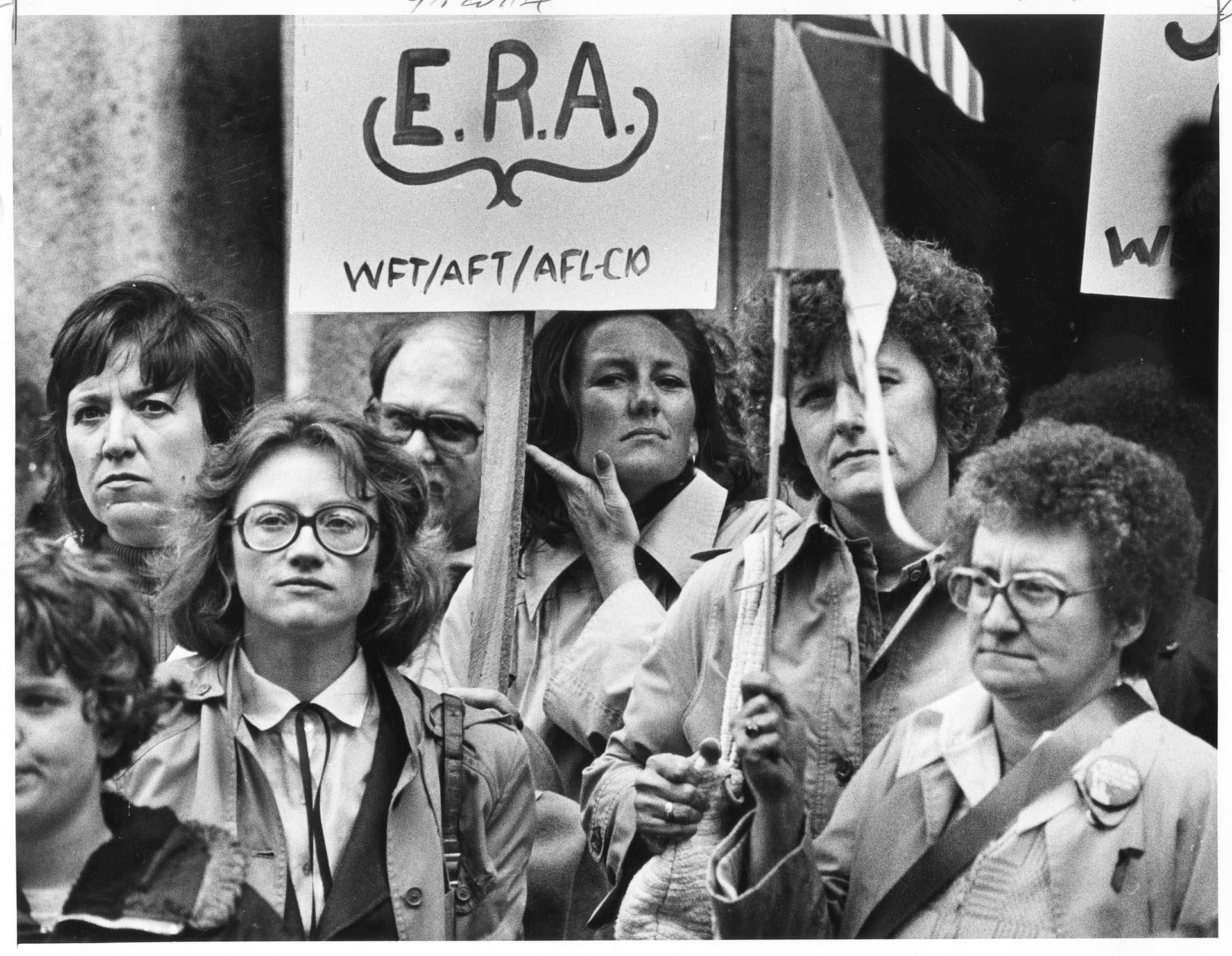 Image of Demonstrators holding signs supporting the ERA, Seattle, June 30, 1991