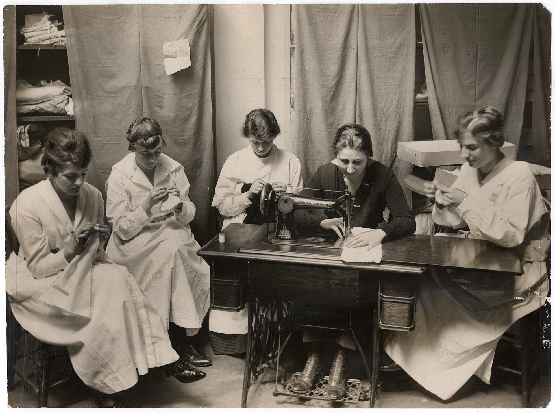 Image of Honor Guard Girls at work, Seattle, May 31, 1918