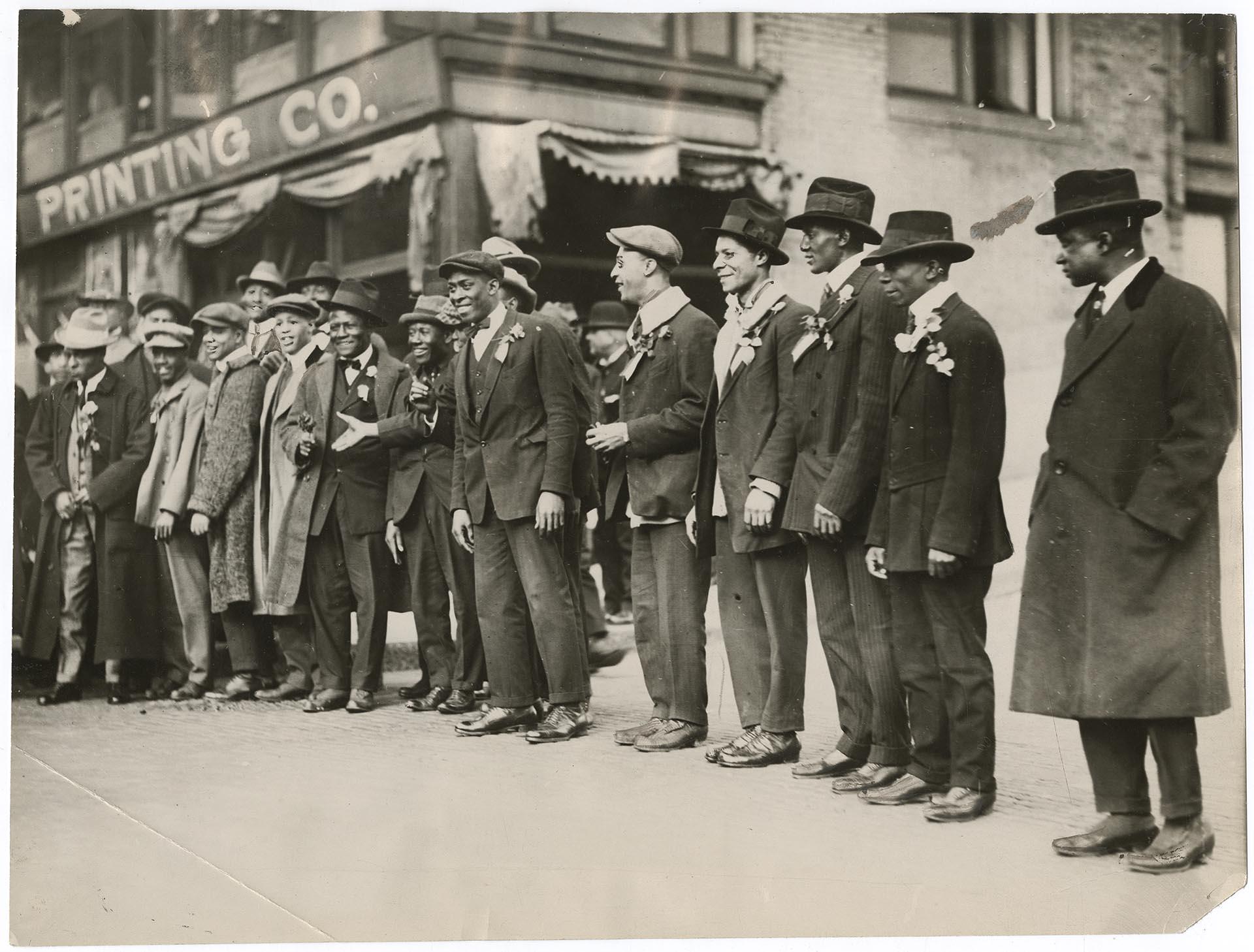Image of New servicemen honored in Seattle, October 27, 1917