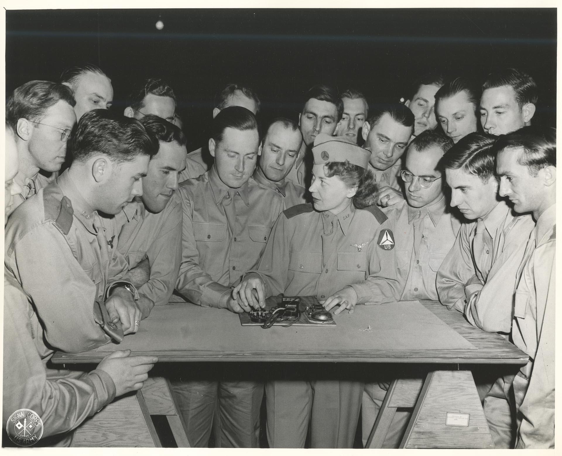 Image of Signal Corps instructor teaching Civil Air Patrol members, Seattle, July 1944