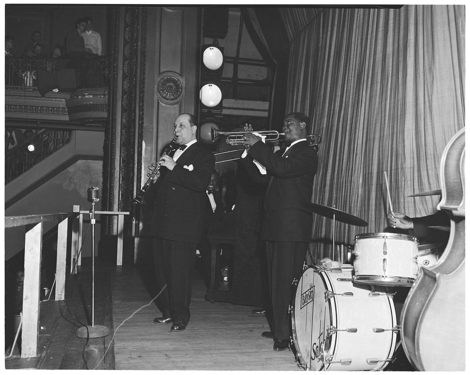 Image of Louis Armstrong and band performing at the Civic Auditorium, Seattle, January 29, 1949
