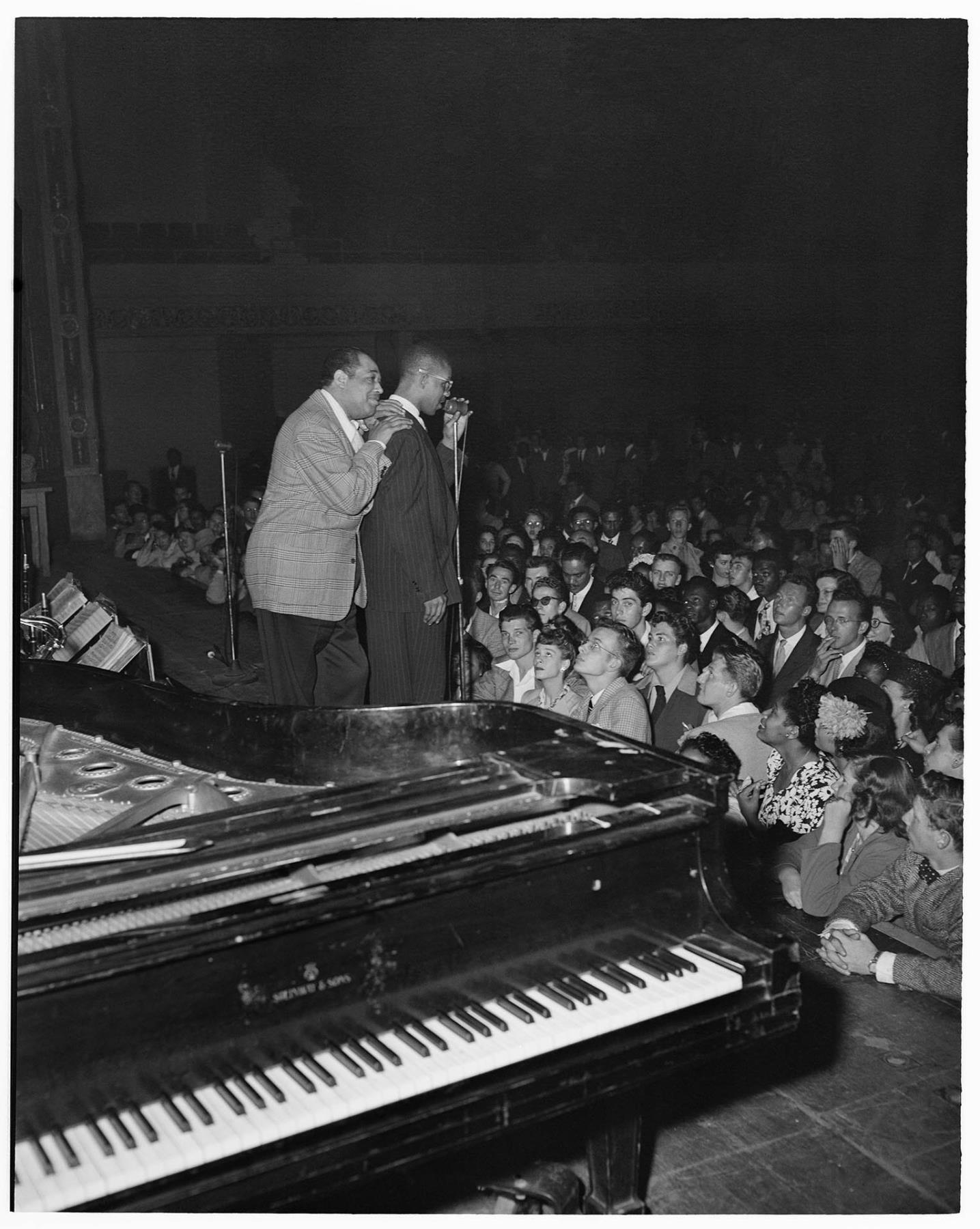Image of Duke Ellington and Al Hibbler, 1947