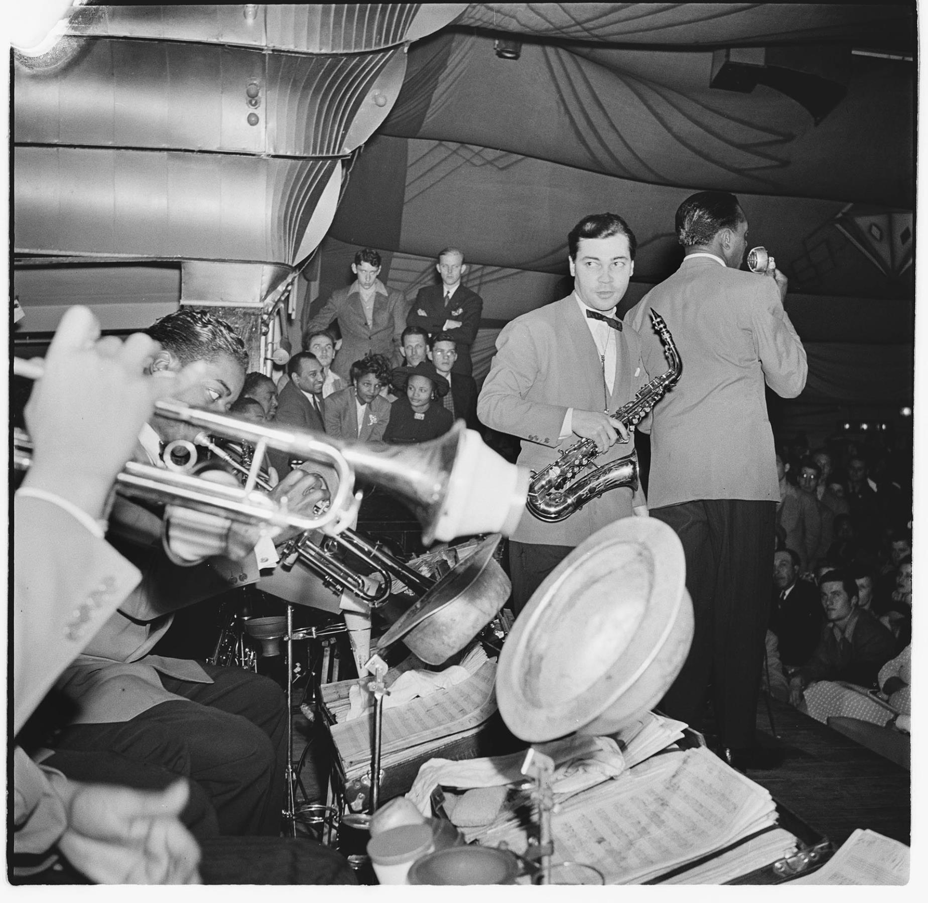Image of Jimmie Lunceford band performing at the Trianon Ballroom, Seattle, circa 1947
