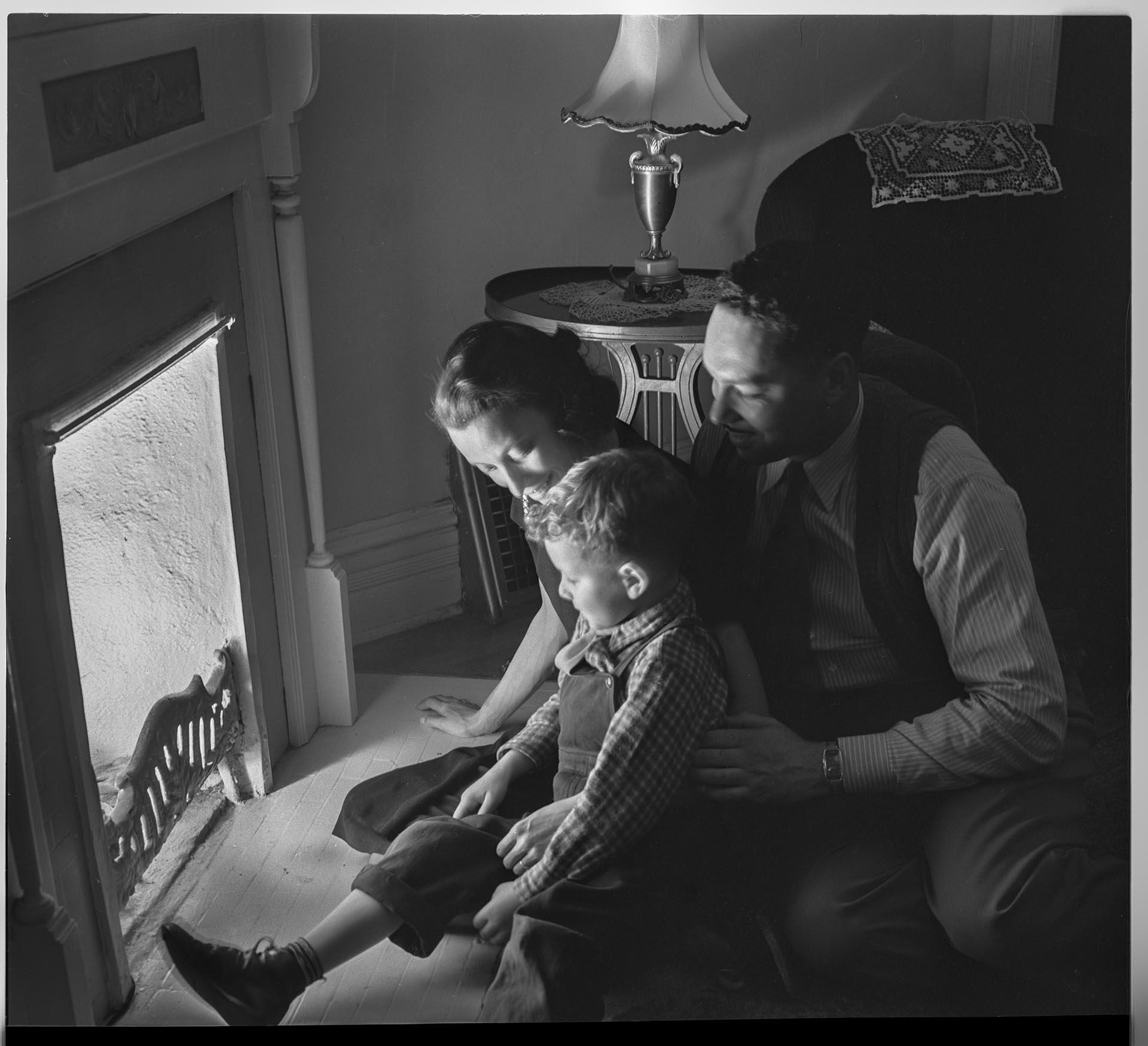 Image of Smith family at home, Seattle, circa 1949