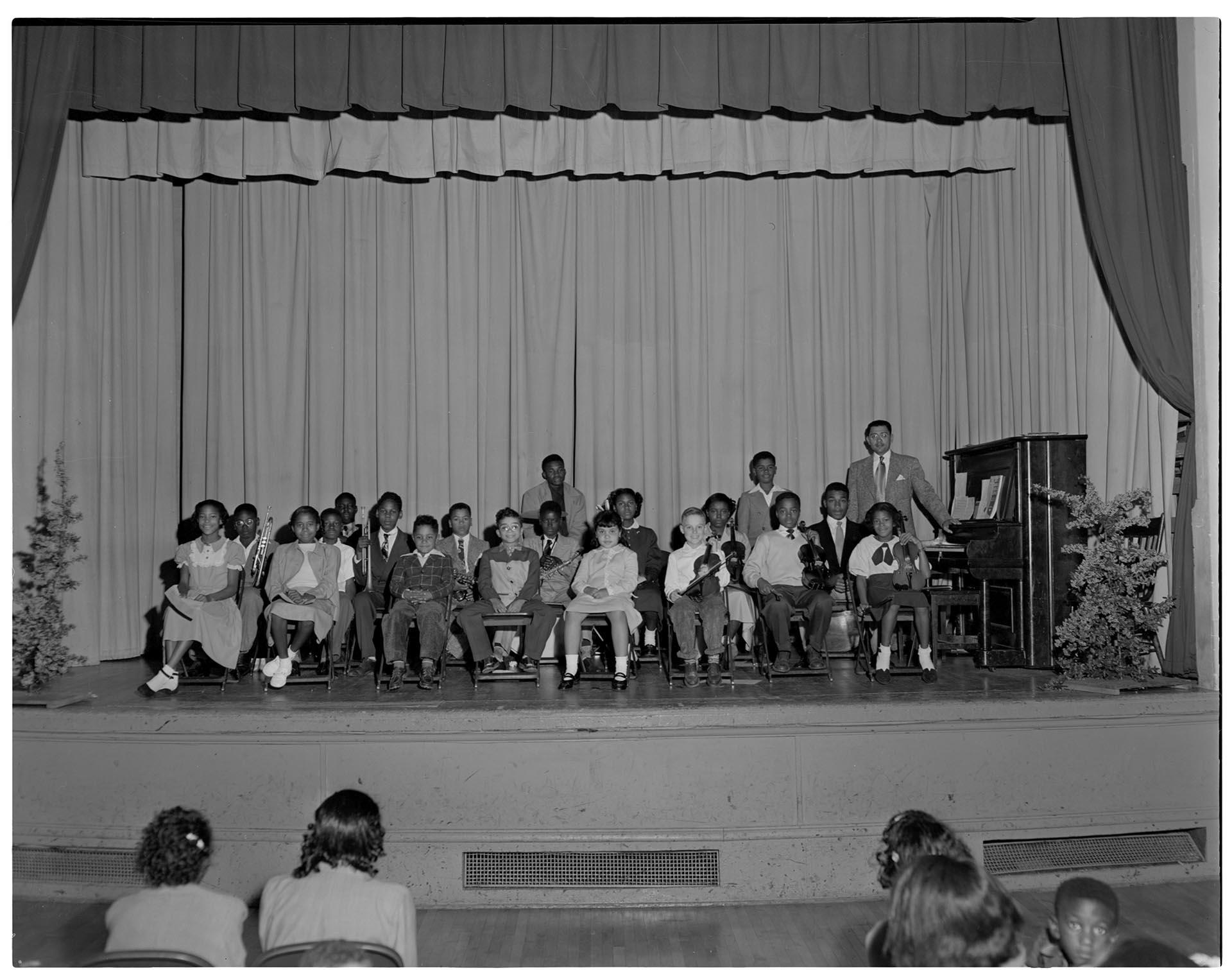 Image of Wilcox School of Music recital, Seattle, 1951