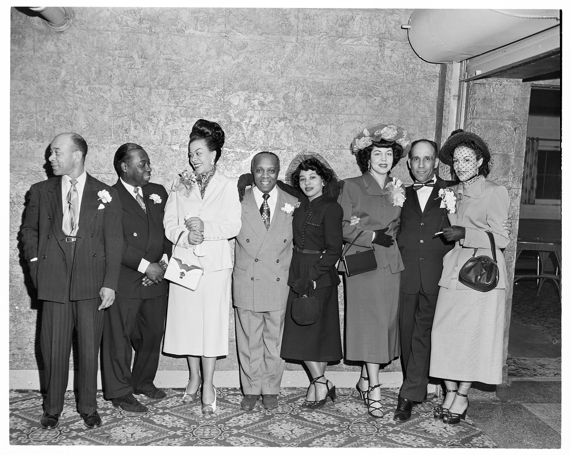 Image of Group posing at Esquire dance, Seattle, April 9, 1950