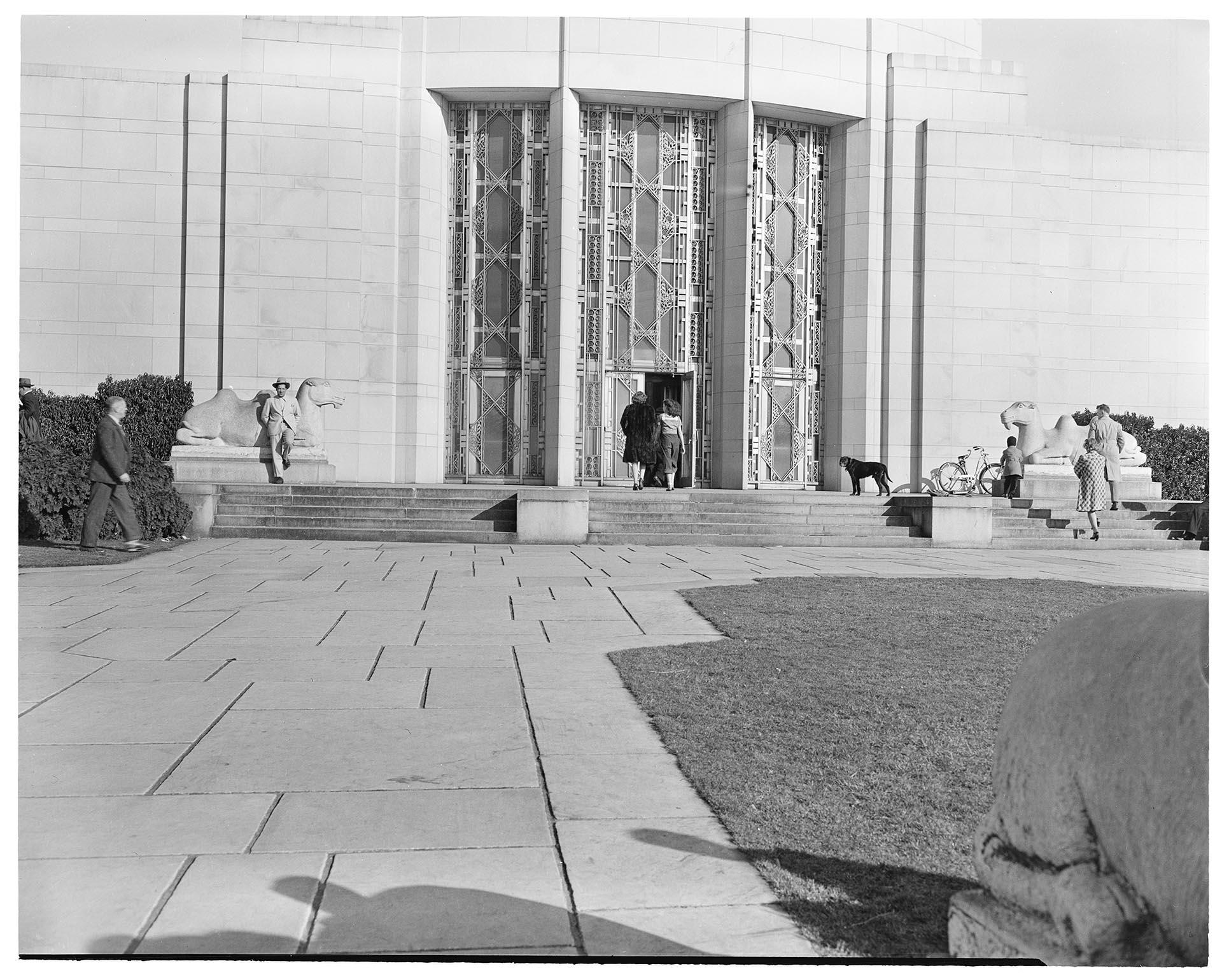 Image of Don Alexander outside Seattle Art Museum in Volunteer Park , Seattle, February 8, 1947