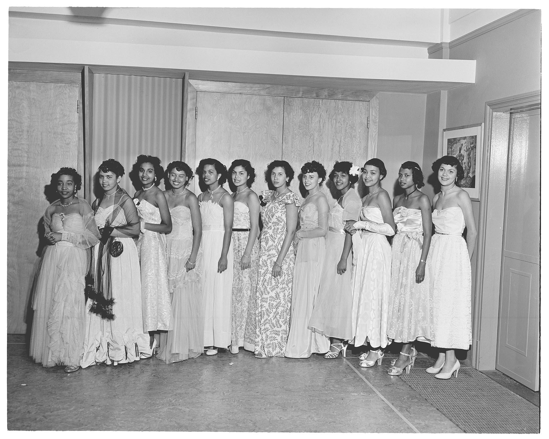 Image of Contestants for Mardi Gras Queen, Seattle, July 30, 1950