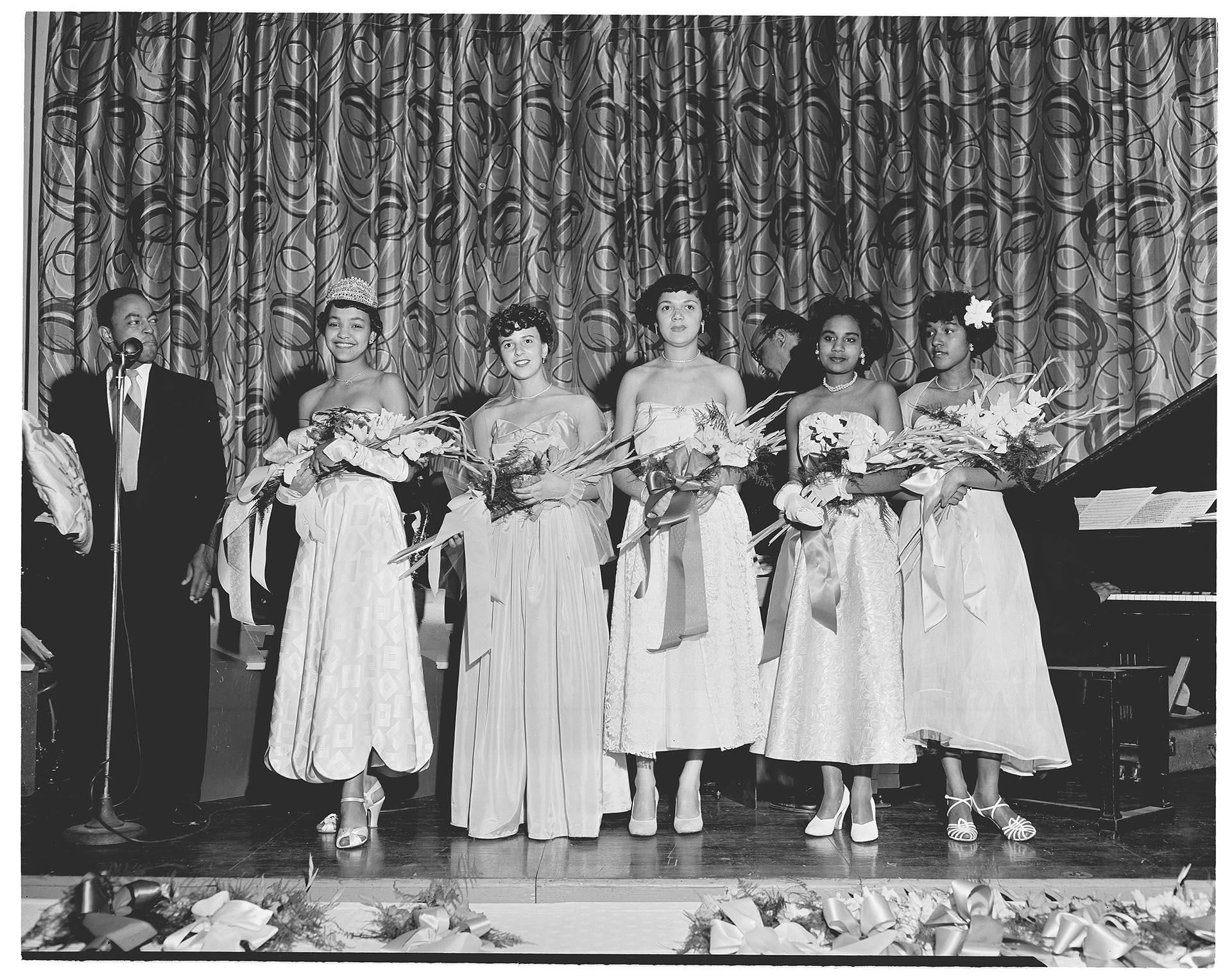 Image of Contestants for Mardi Gras Queen, Seattle, July 30, 1950