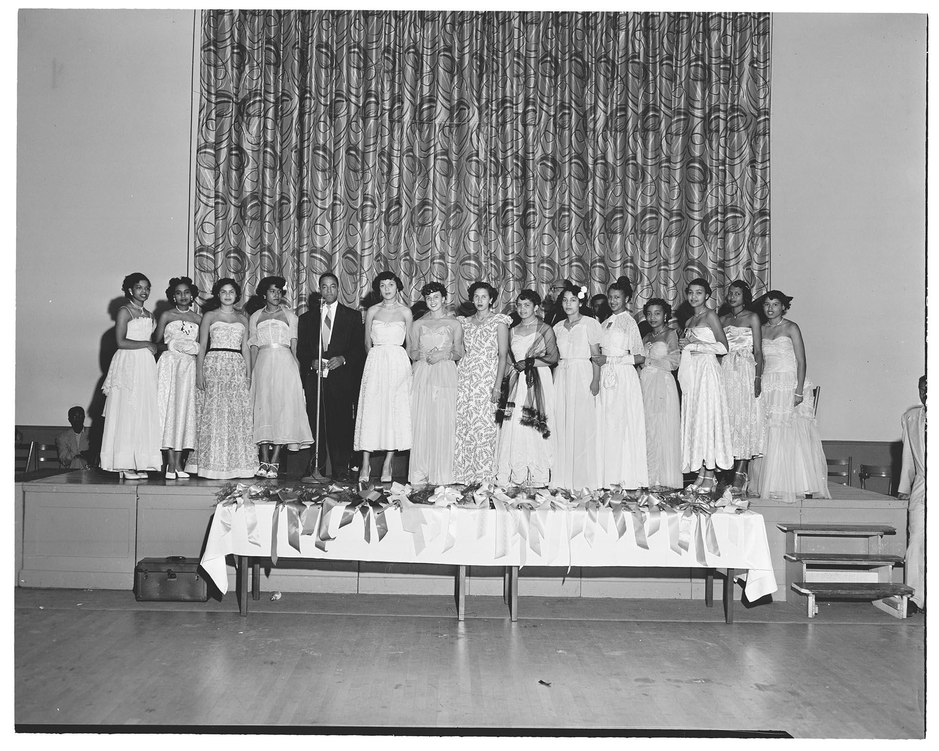 Image of Event during the Central Area Mardi Gras pageant, Seattle, July 30, 1950