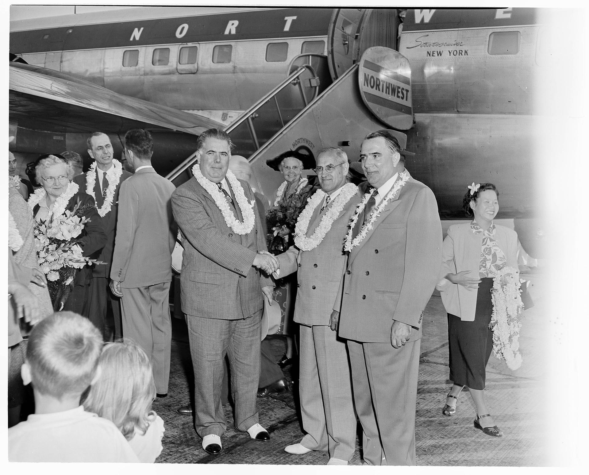 Image of U.S. Post Office convention officials, Seattle, 1950